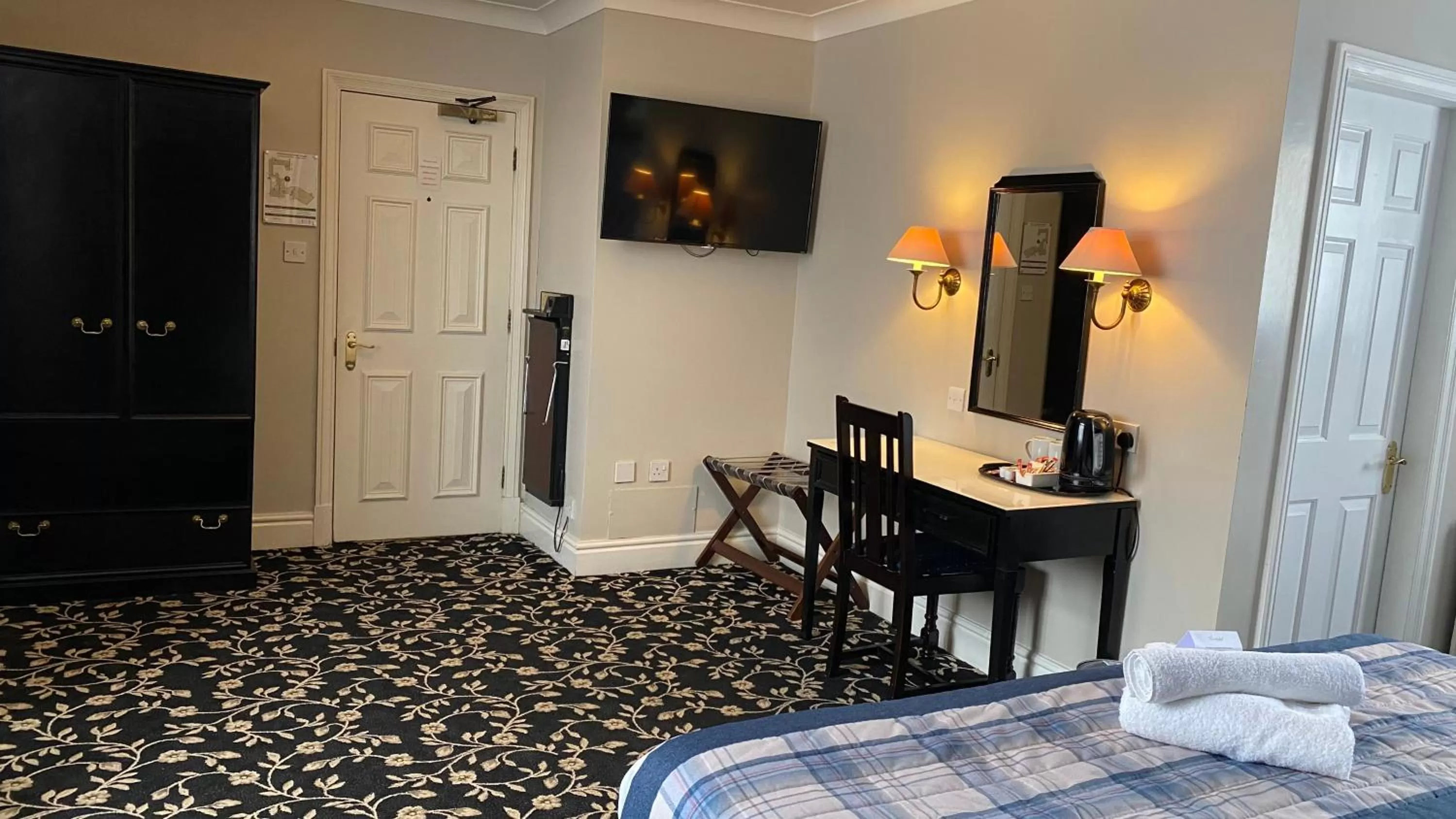 Bedroom, Bed in Stone House Hotel ‘A Bespoke Hotel’