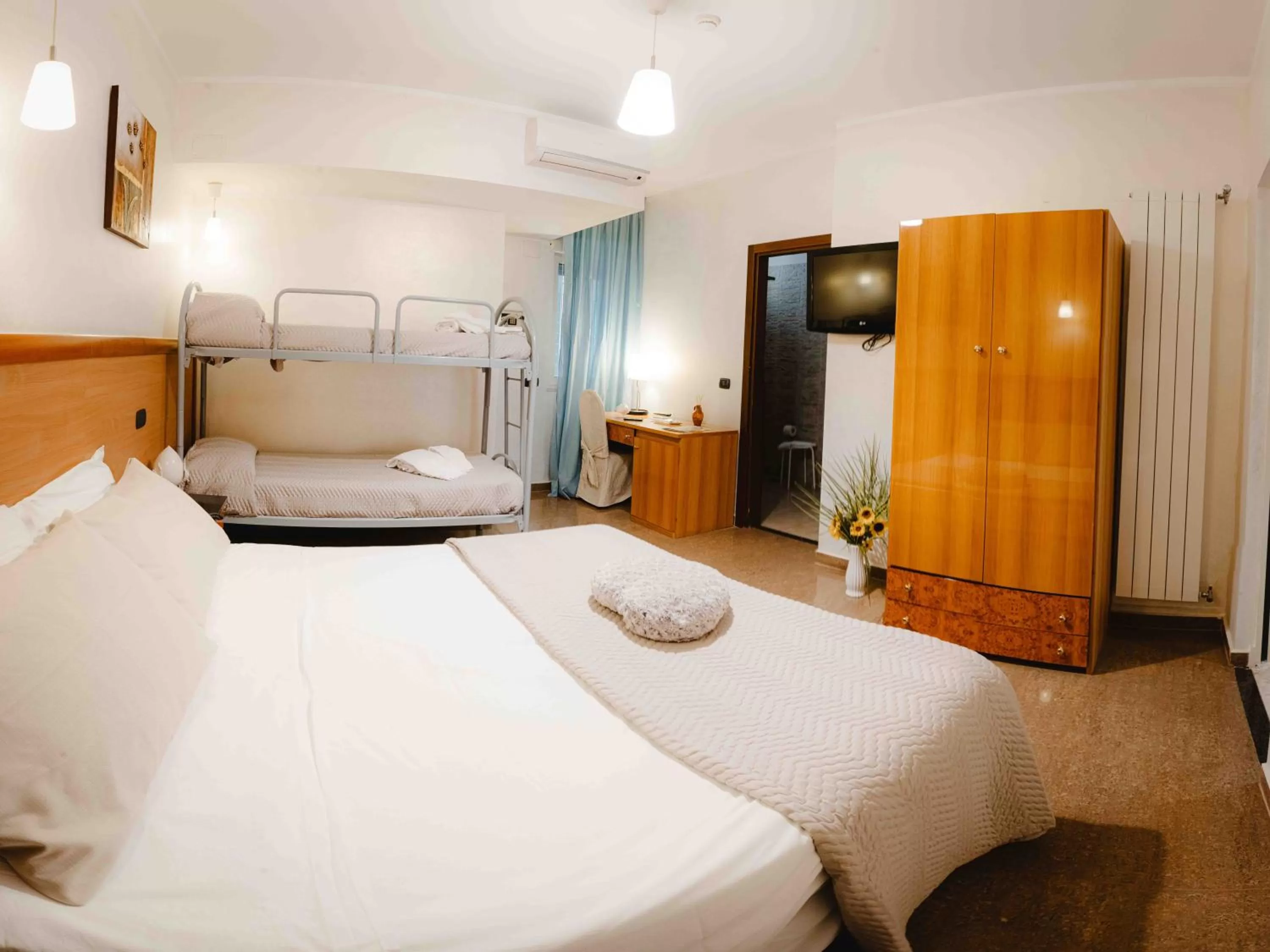 Bed in Accord Le Rose