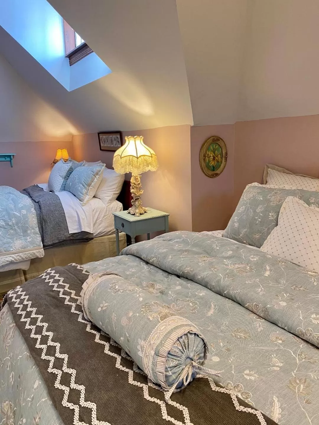 Bedroom, Bed in Hogan House Bed and Breakfast at Rose Hill