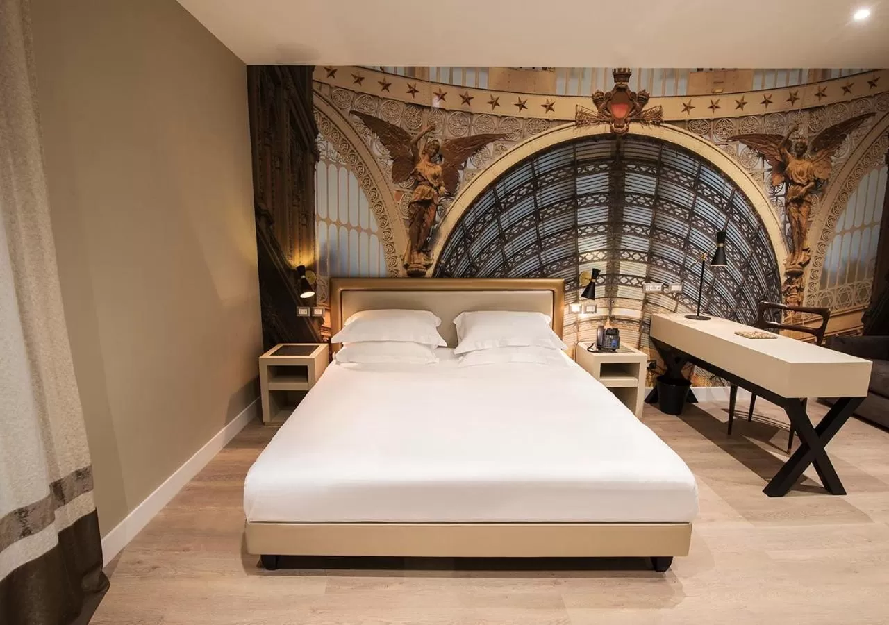 Bedroom, Bed in Caruso Place Luxury Rooms & Suites