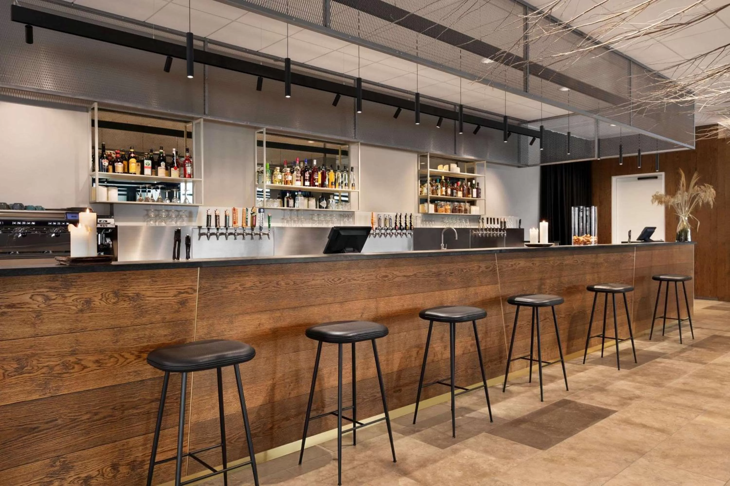 Lounge or bar in Comwell Copenhagen Portside Dolce by Wyndham