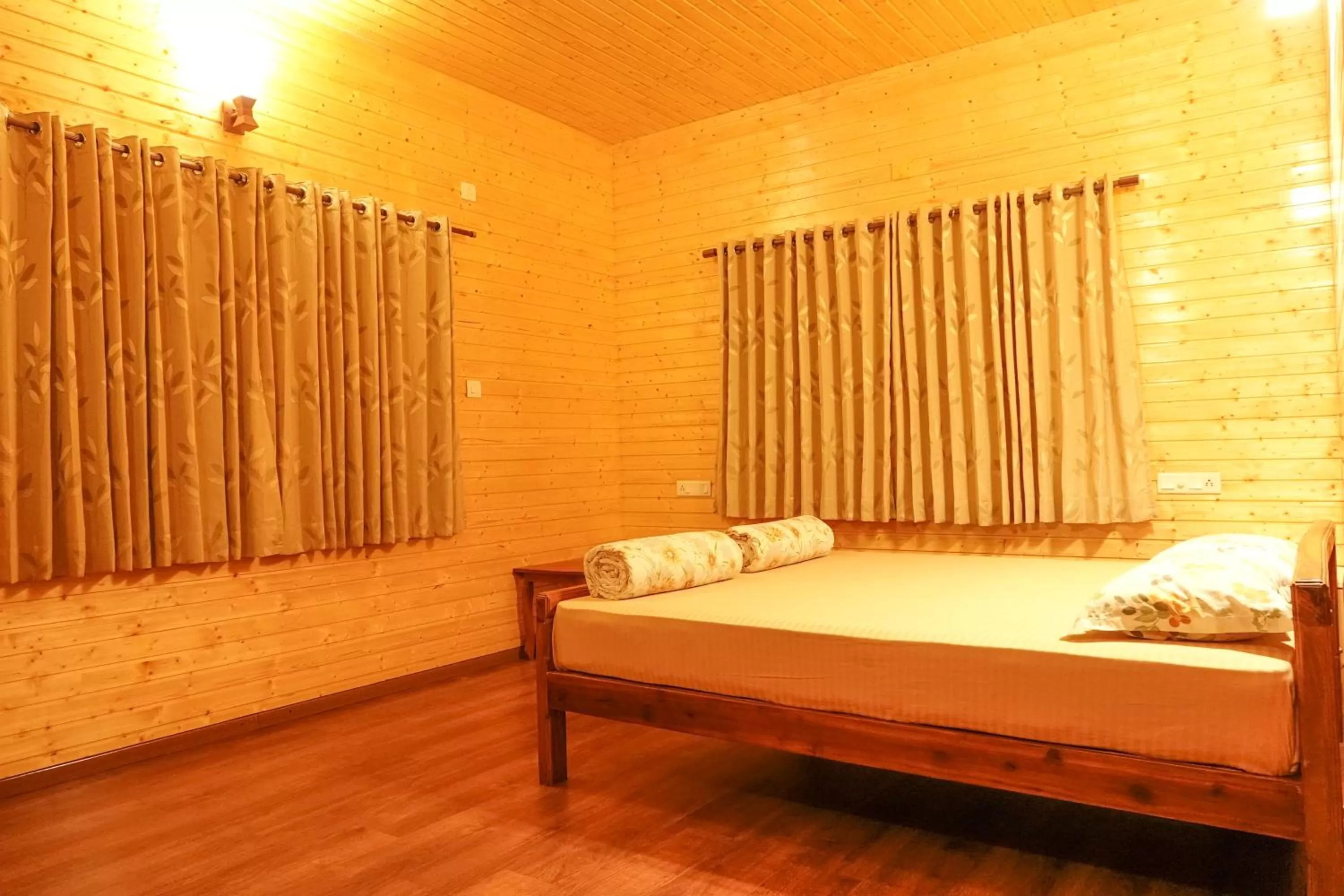 Bed in LABDHI RESORTS Stag Groups not allowed