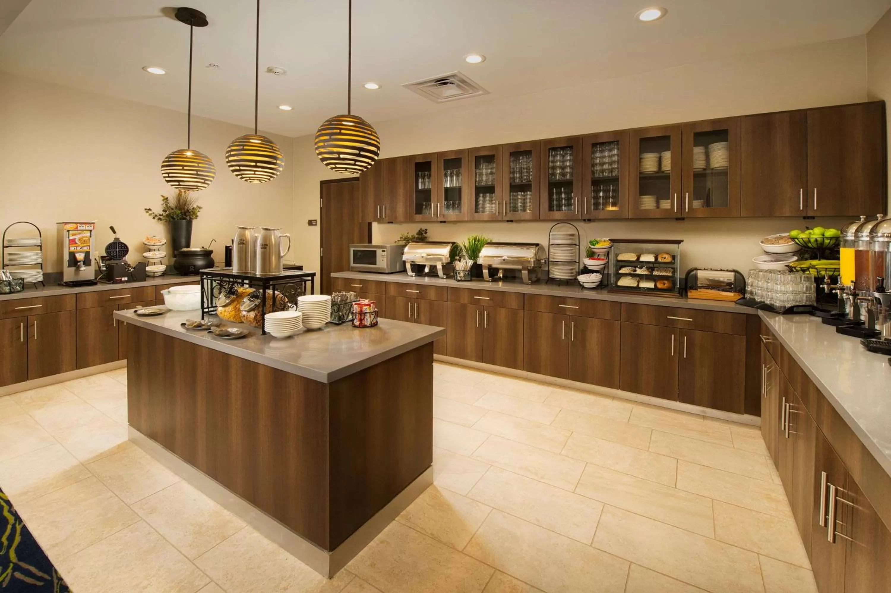 Breakfast in Homewood Suites by Hilton Midland