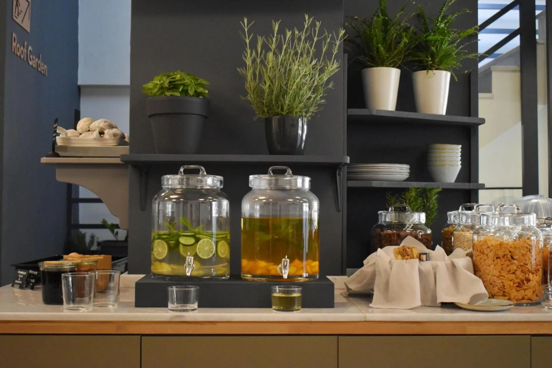 Drinks in Be My Guest Athens