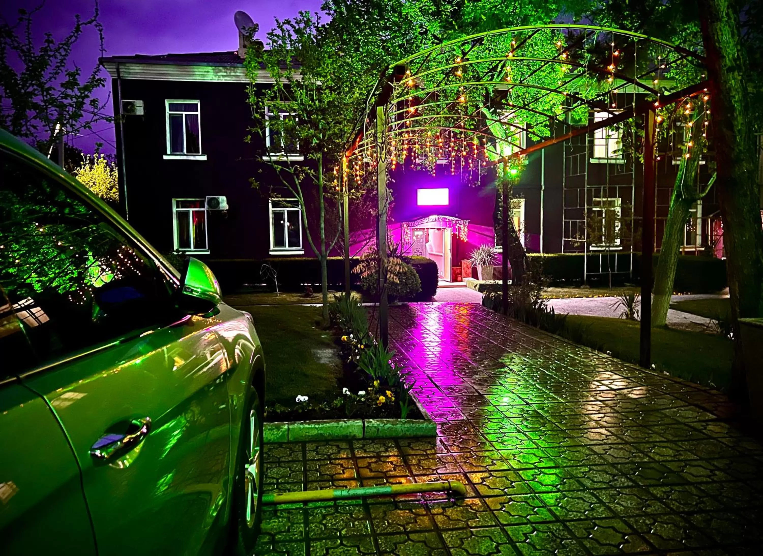 Property Building in Armon Apart Hotel