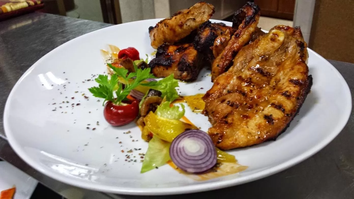 Food in The Old House Family Hotel