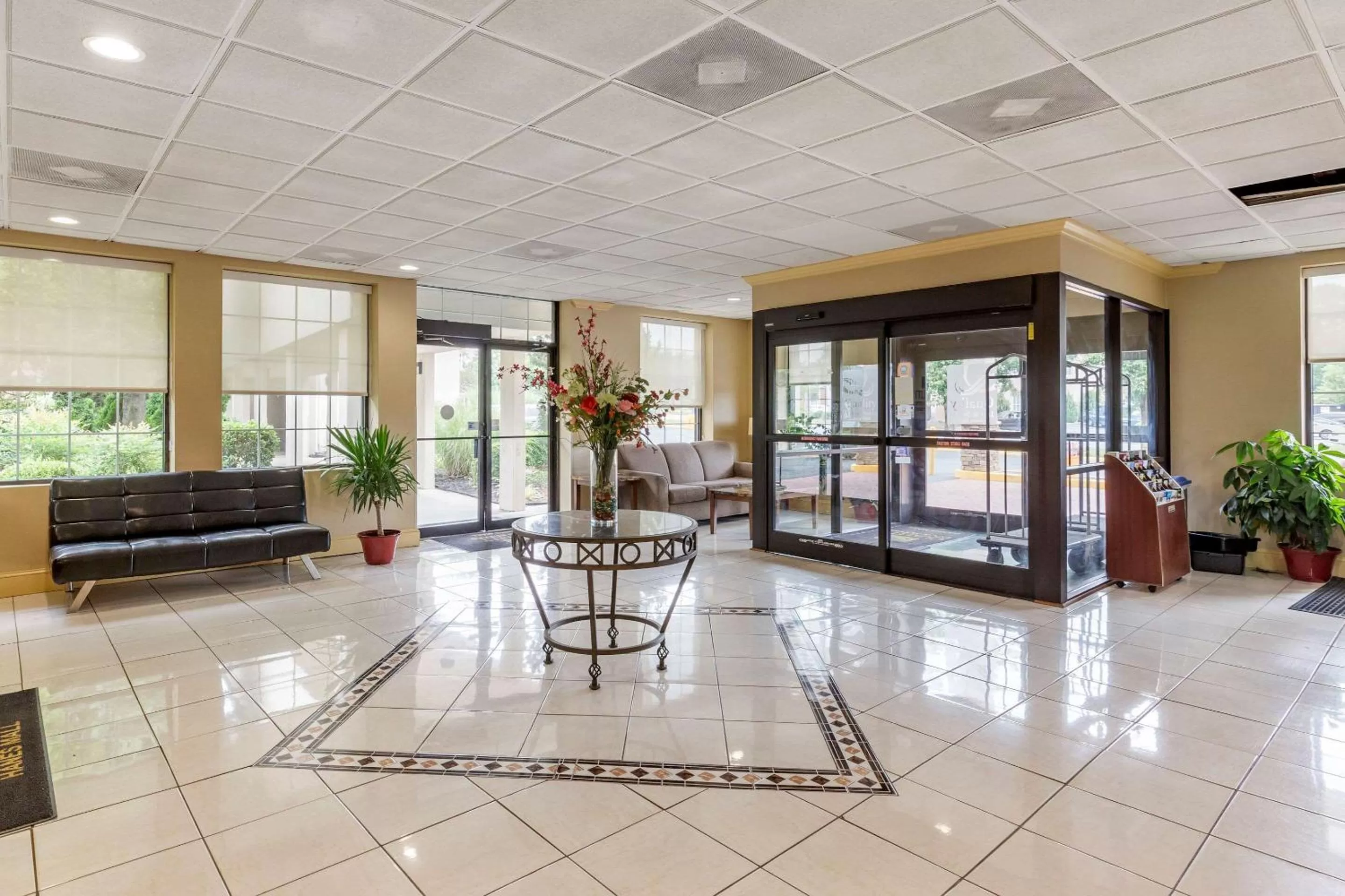 Lobby or reception in Quality Inn & Suites Hanes Mall