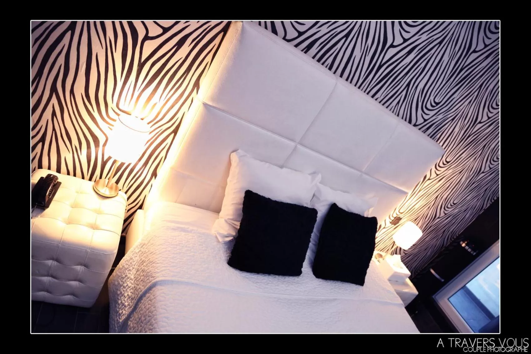 Bed in V E R O N E - Rooms & Suites - Liège - Rocourt