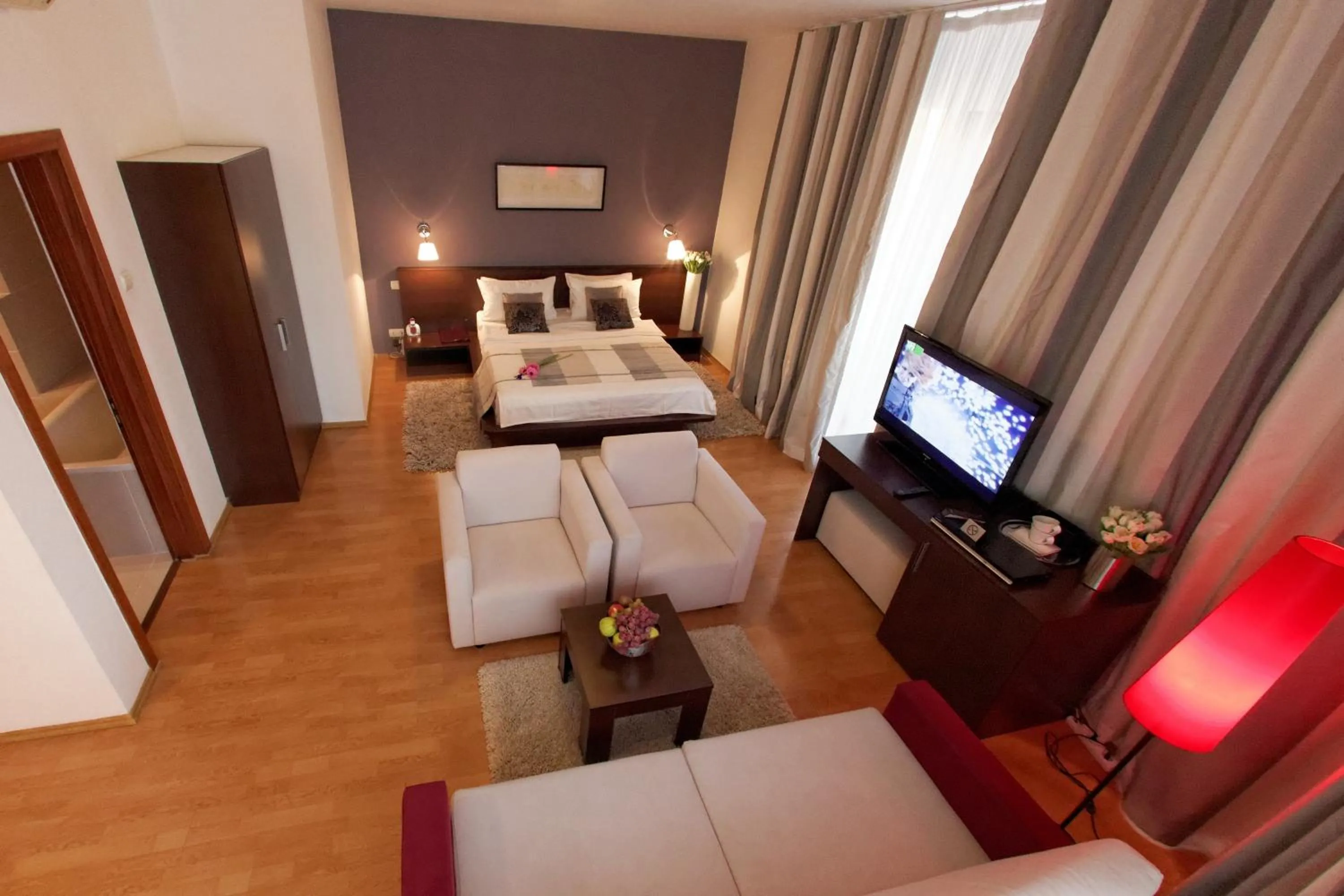 TV and multimedia, Bed in Unique Boutique