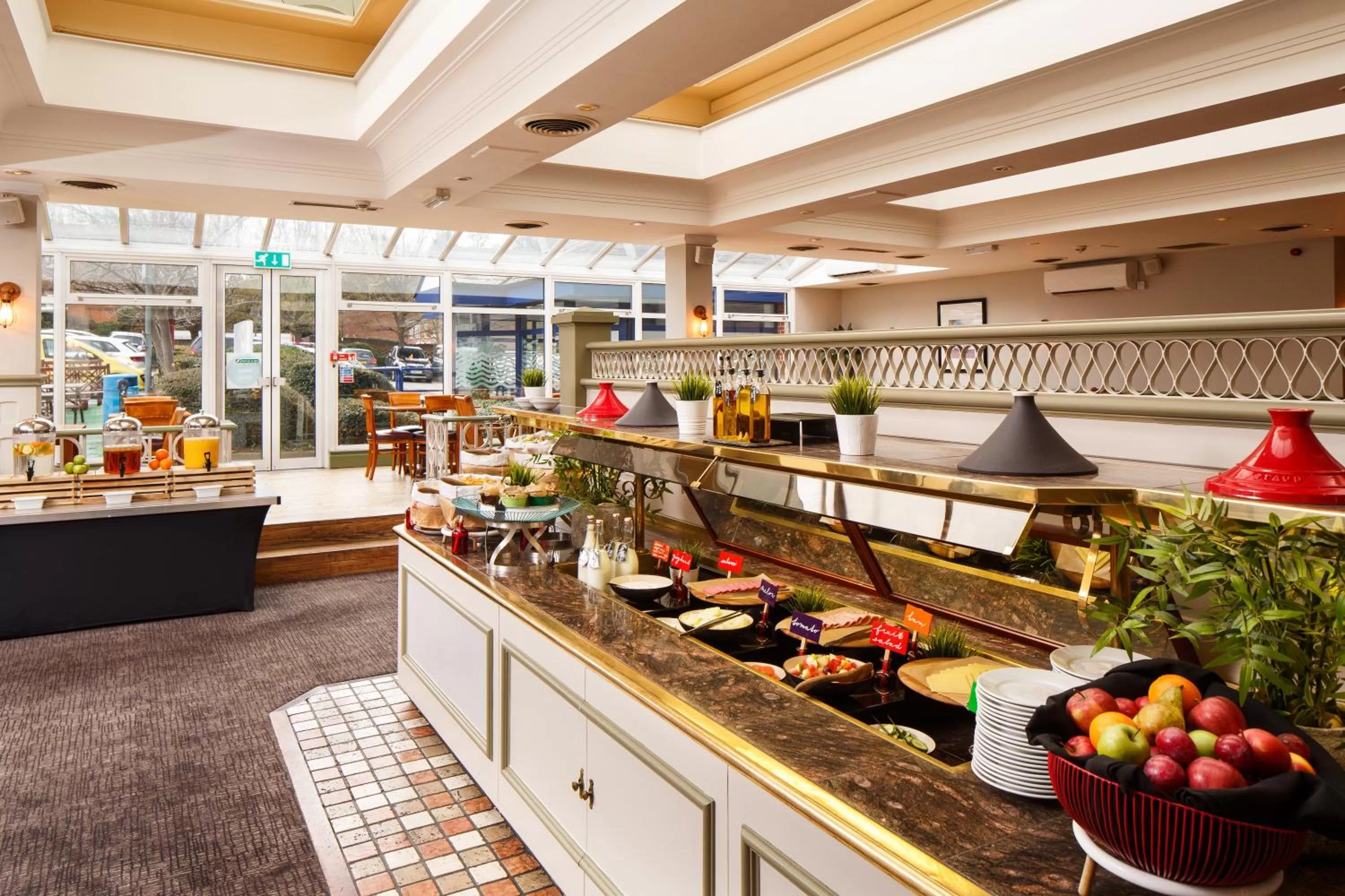 Buffet breakfast in Mercure Nottingham Sherwood