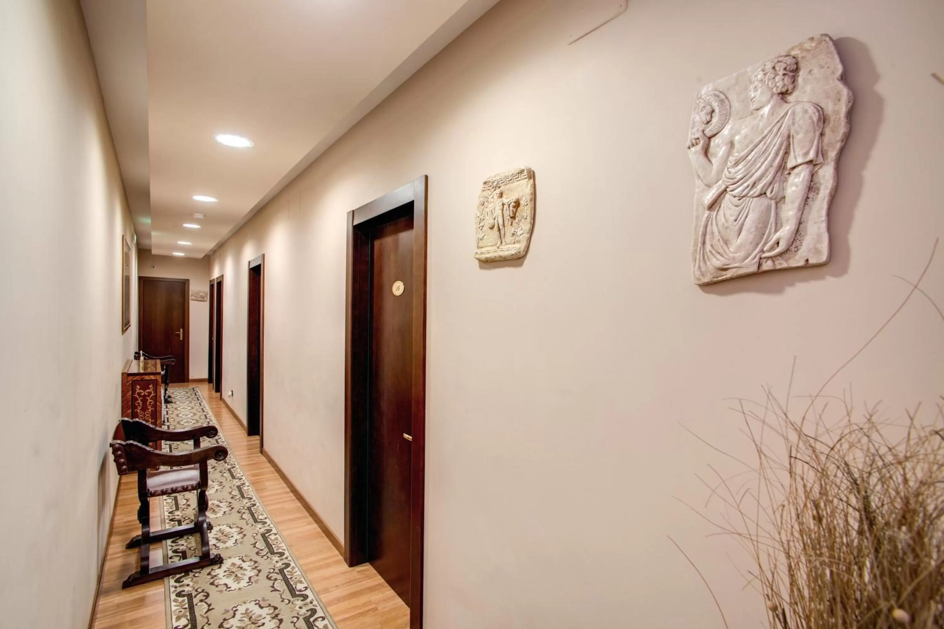 Decorative detail in Hotel Roma Tiburtina Metro