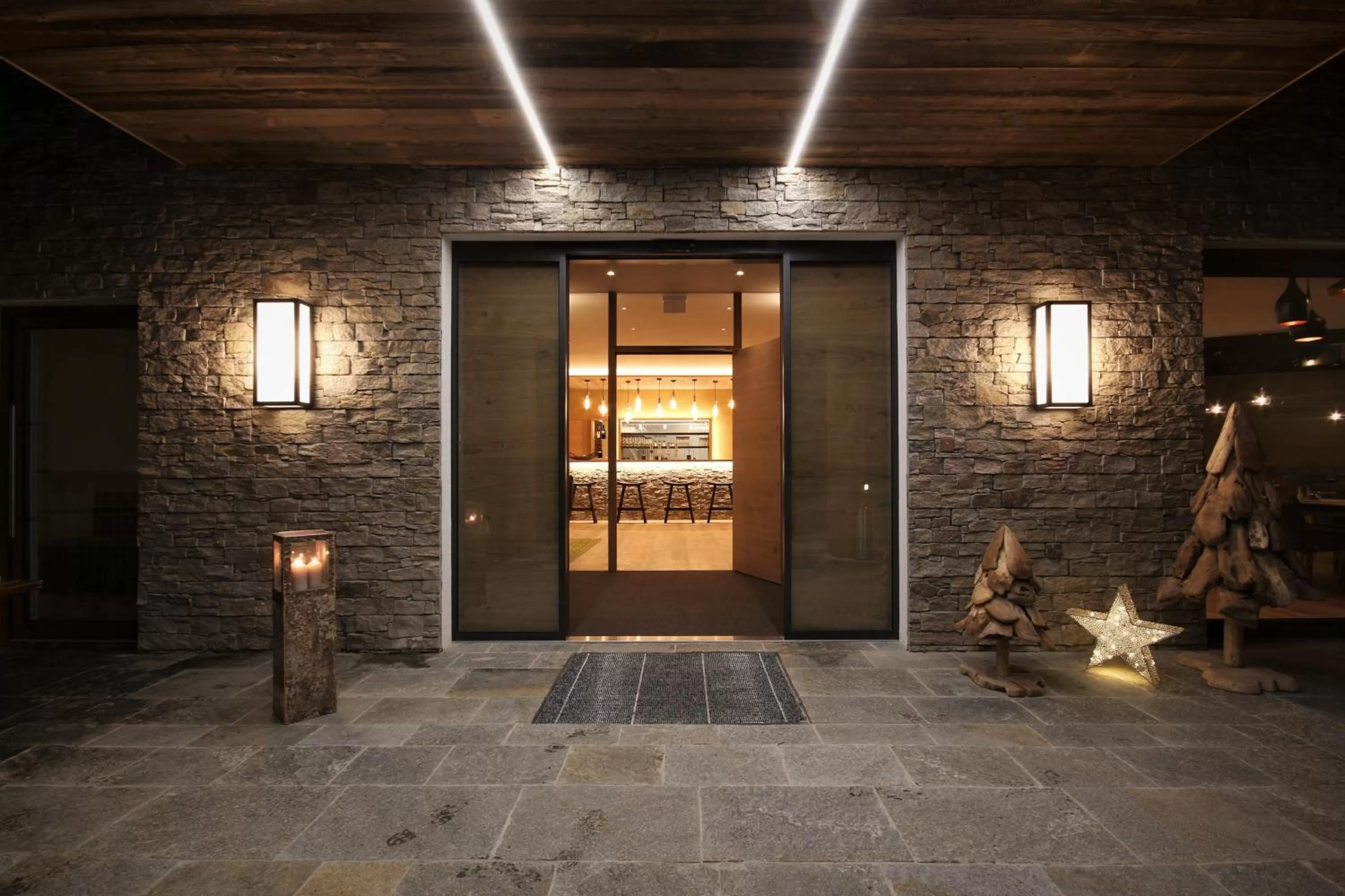 Facade/entrance in Landhotel Laudersbach