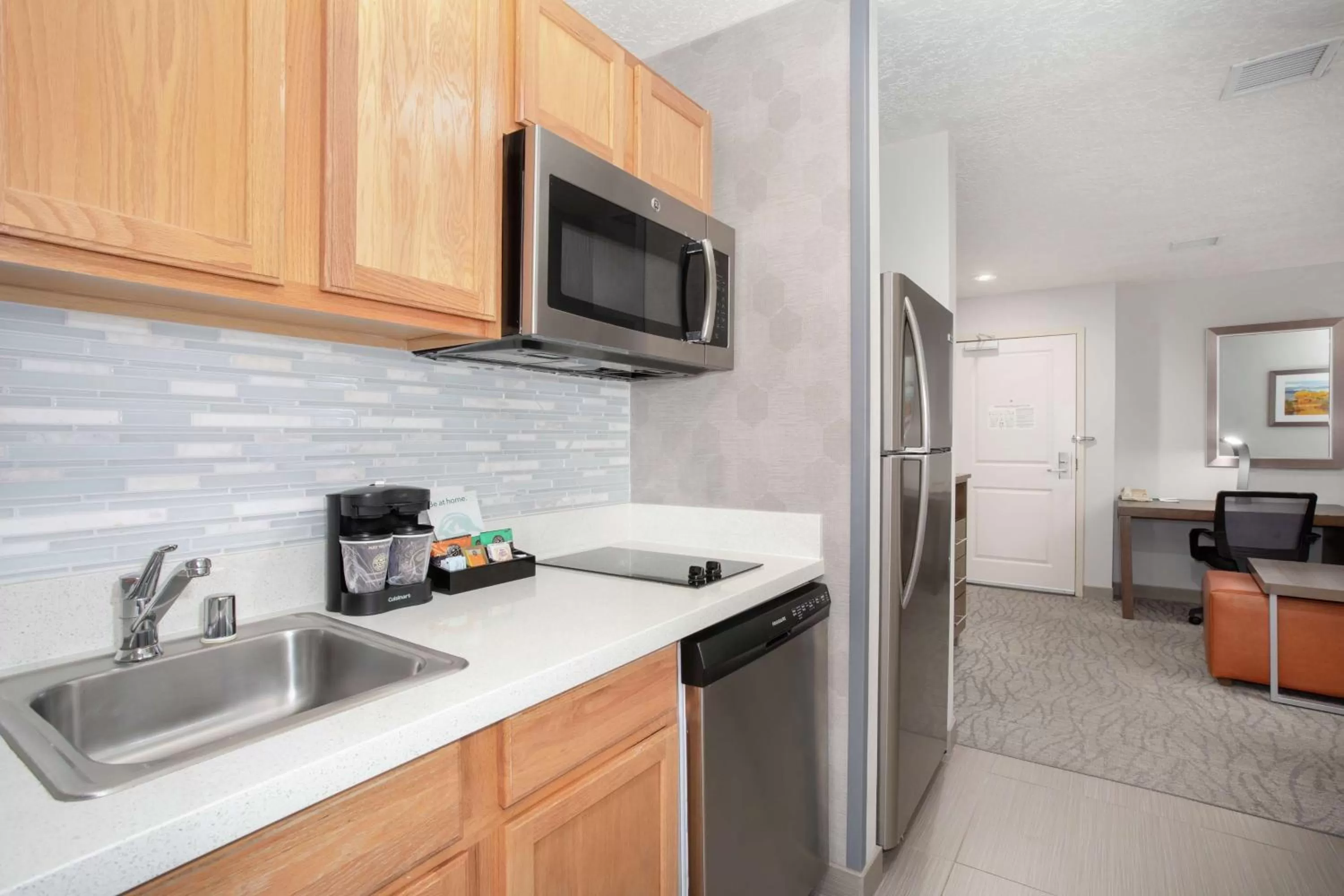 Kitchen or kitchenette in Homewood Suites by Hilton Albuquerque-Journal Center
