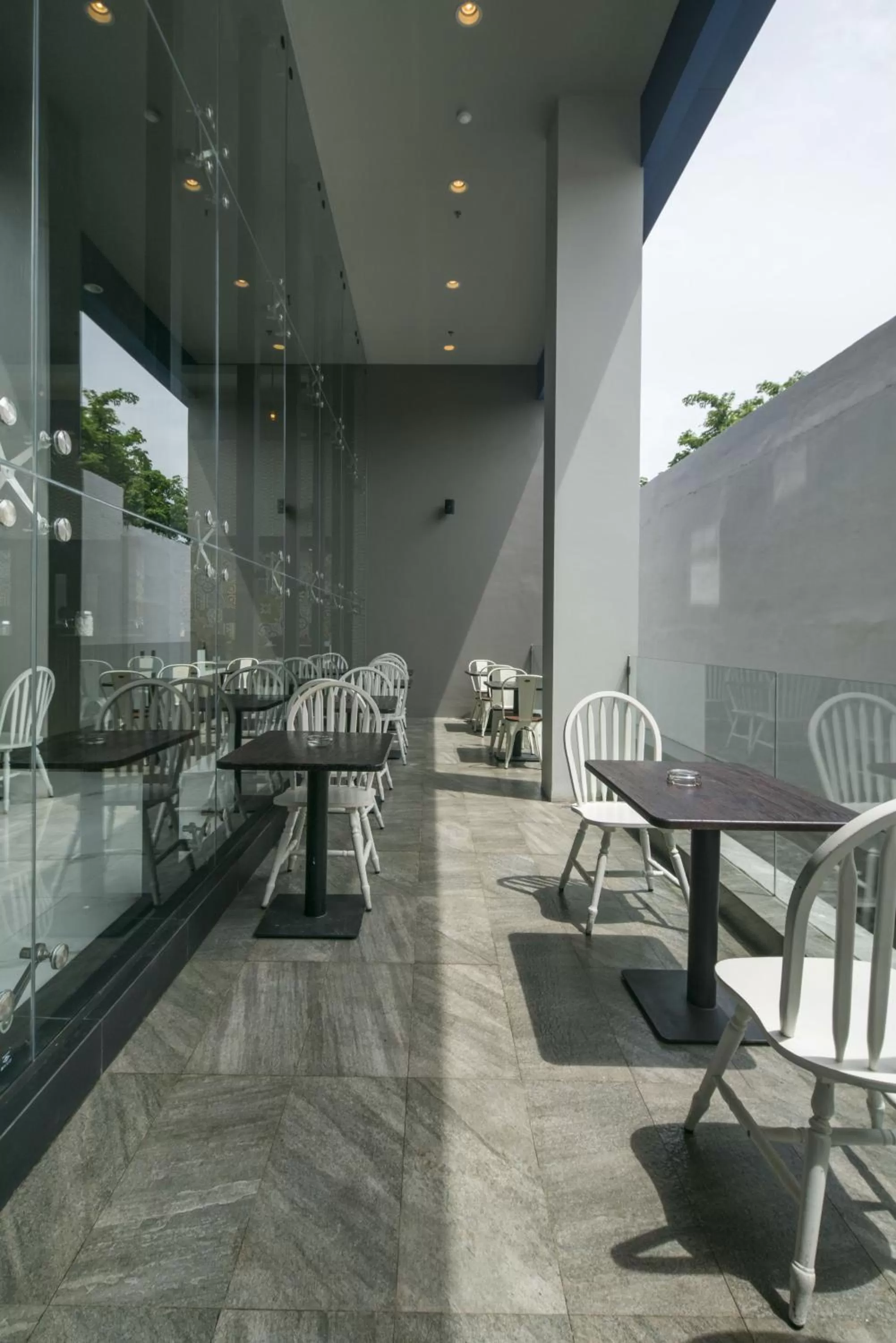 Restaurant/places to eat in Hotel 88 Kedungsari - Kedungdoro By WH