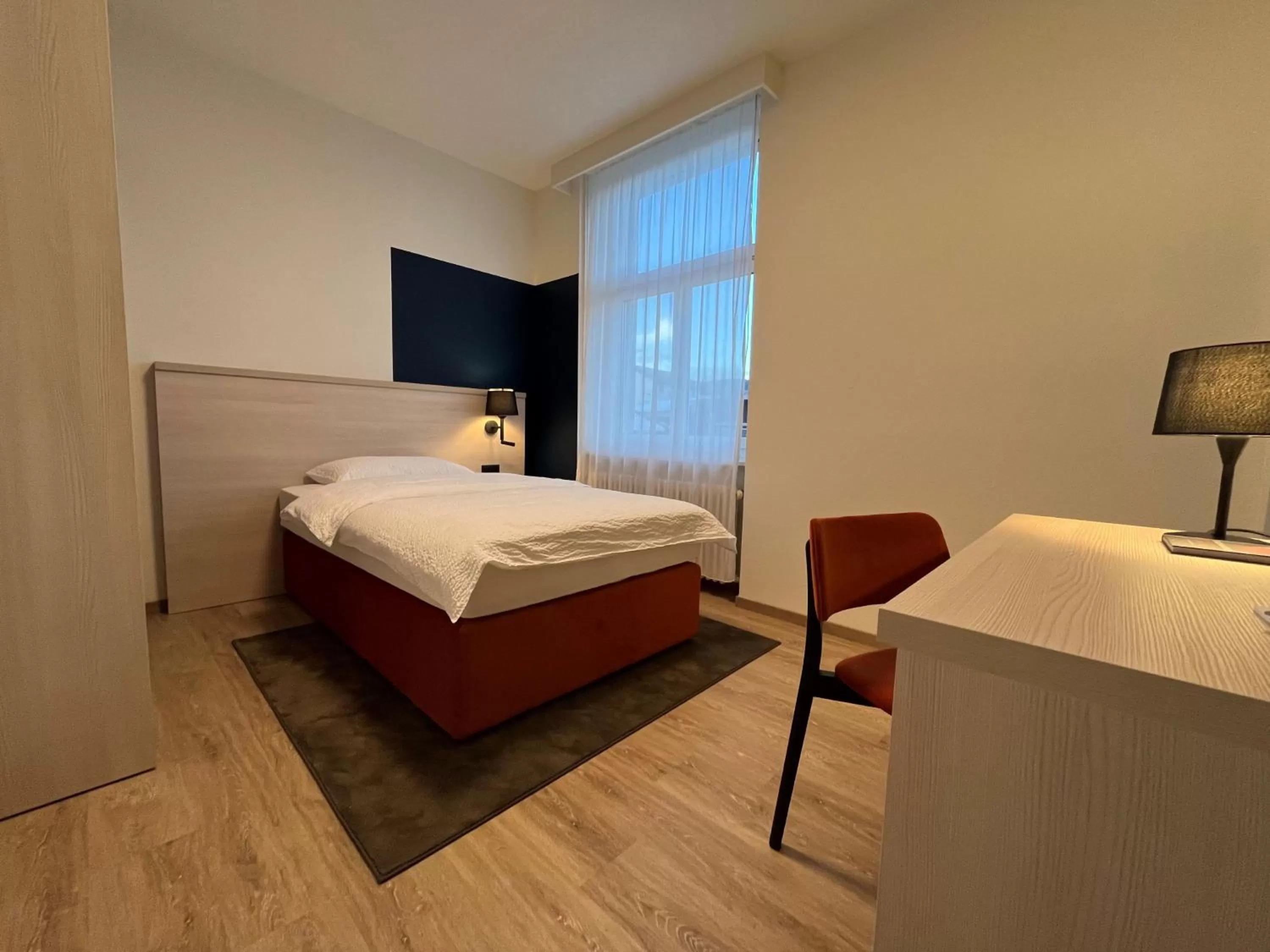 Photo of the whole room, Bed in Dialoghotel Eckstein