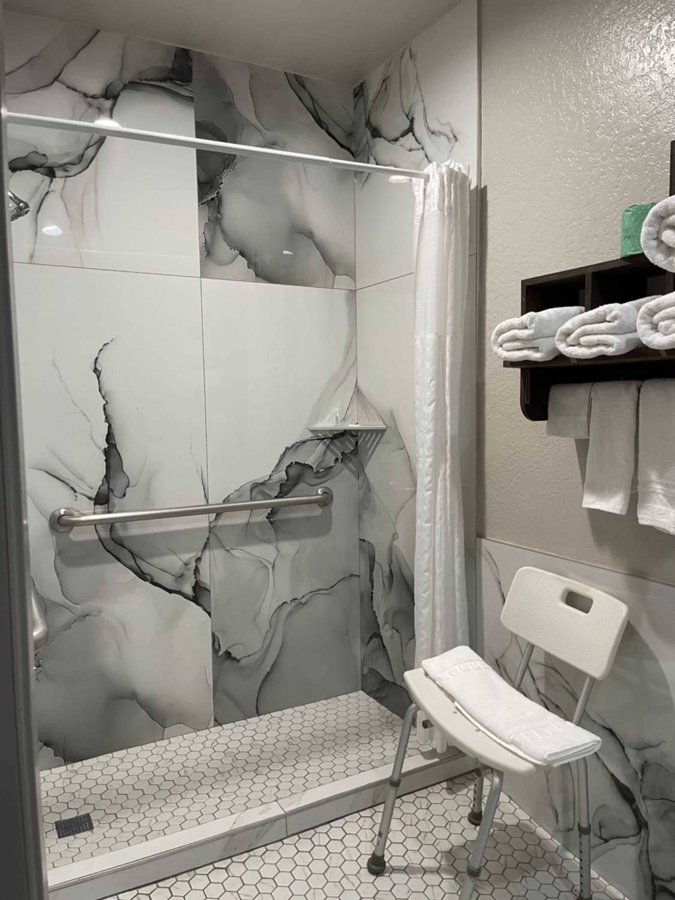 Bathroom in Days Inn by Wyndham Dickinson TX