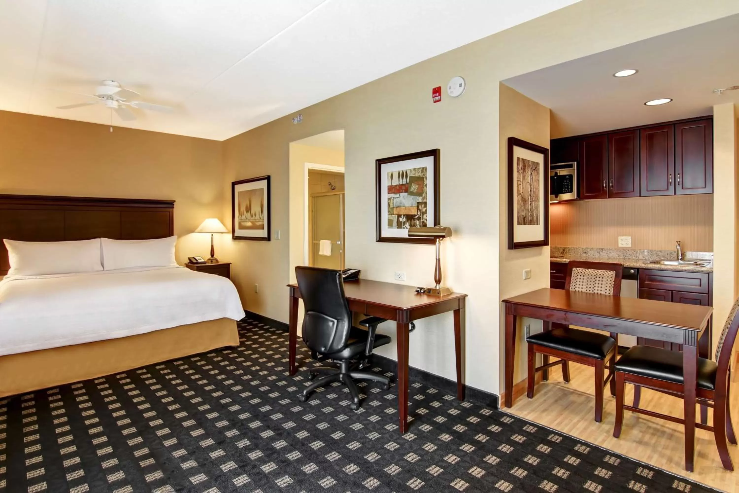 Bedroom, Bed in Homewood Suites by Hilton Toronto Airport Corporate Centre