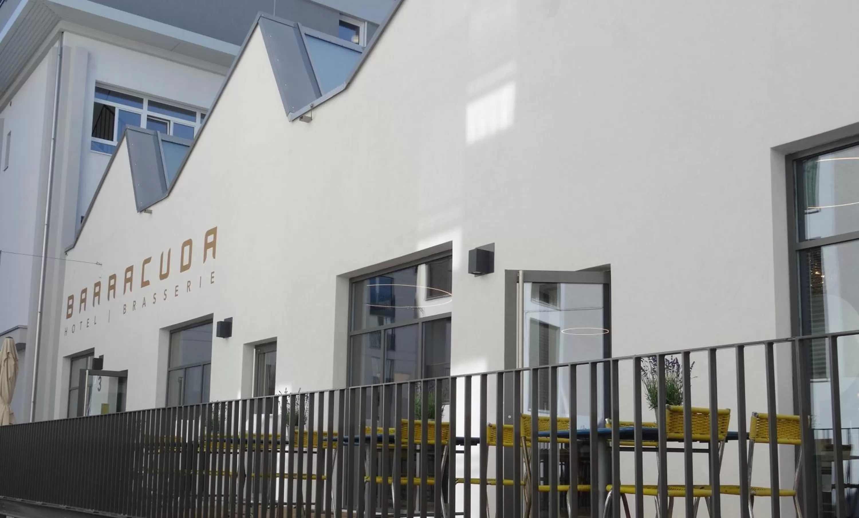 Facade/entrance, Property Building in Barracuda