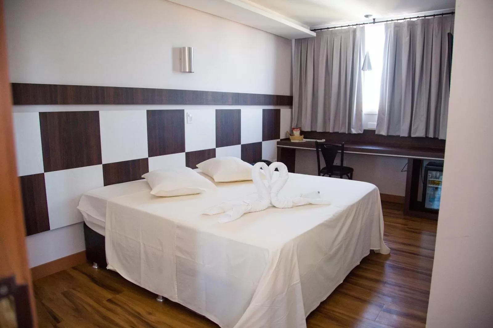 Bed in Hotel Maestro Executive Toledo