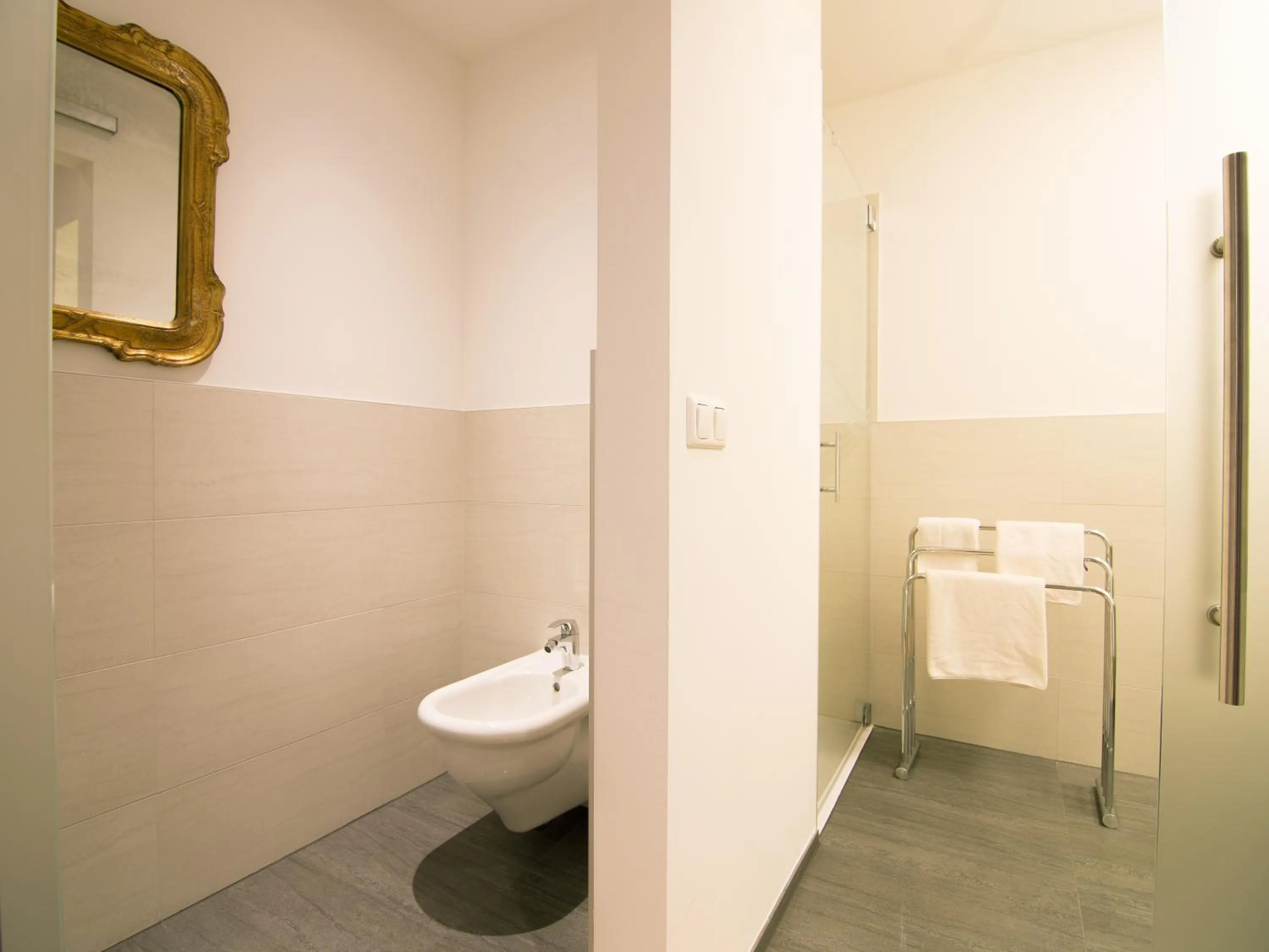 Quadruple Room in Austria Classic Hotel Wolfinger - Hauptplatz