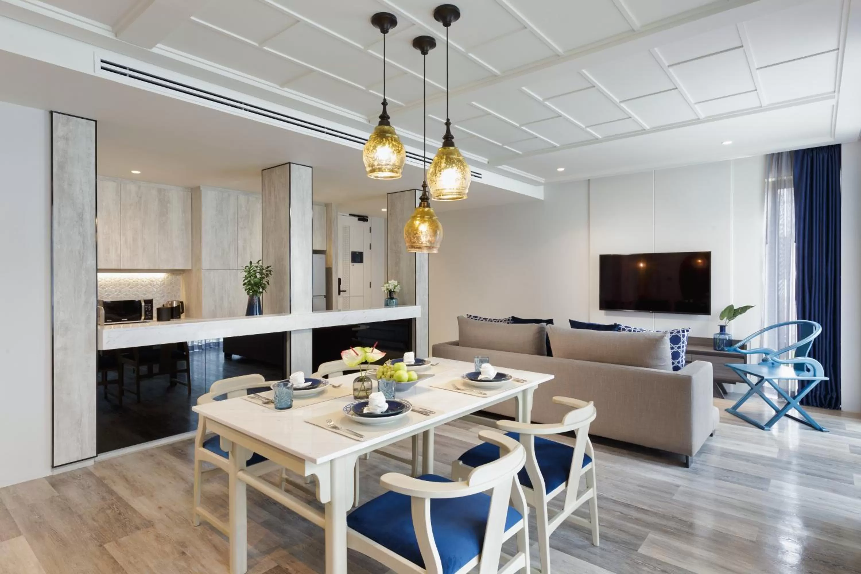 Living room in Maladee Rendezvous Hotel Chiang Mai