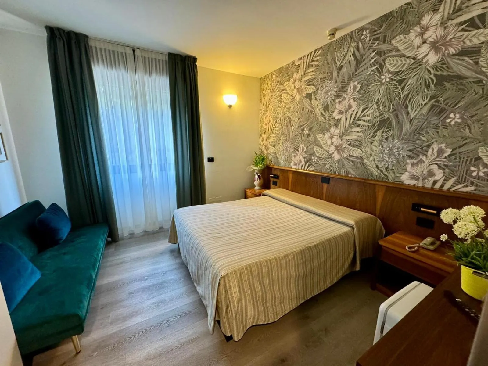 Bed in Continental Hotel