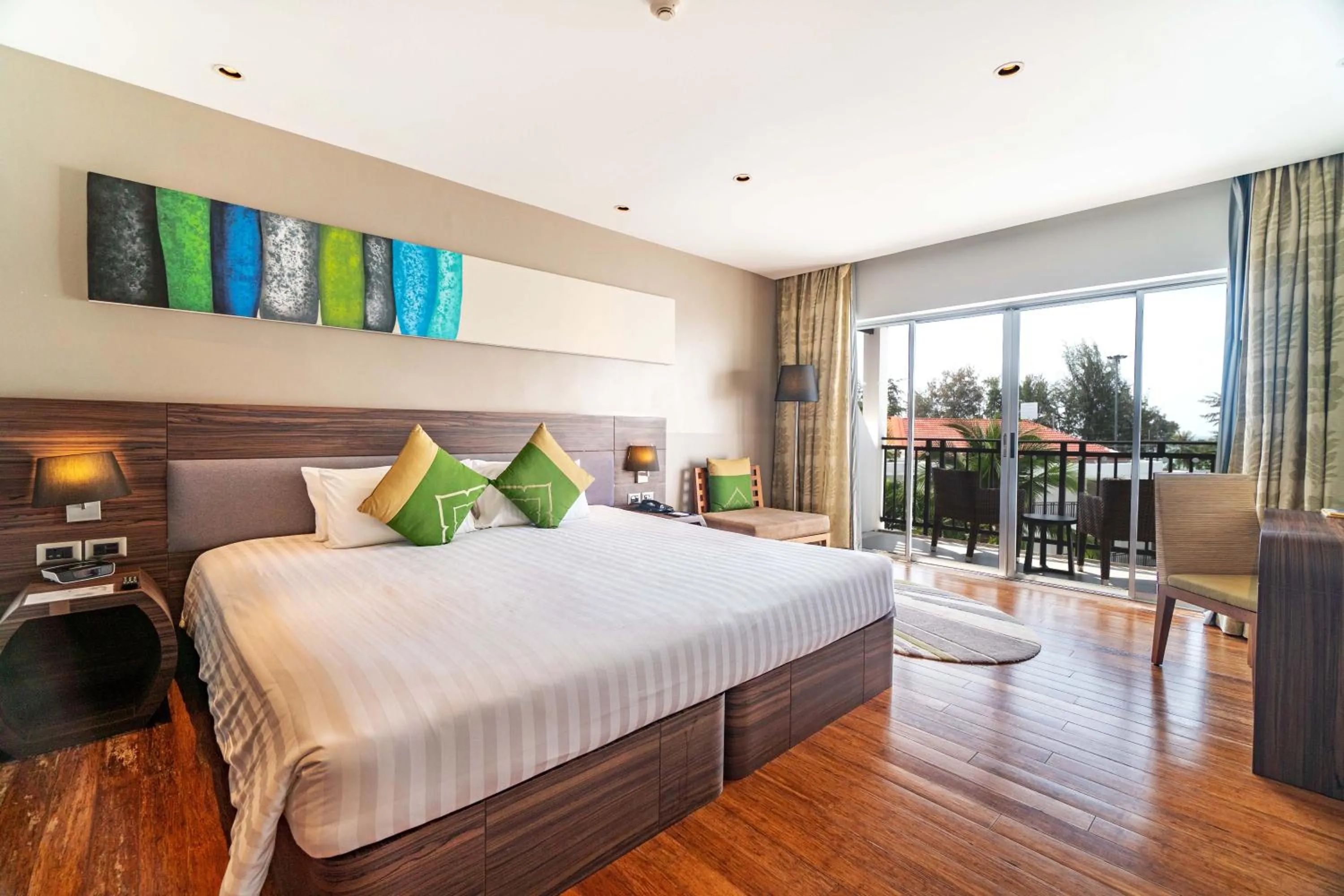 Bed in Destination Resorts Phuket Karon Beach - SHA Extra Plus