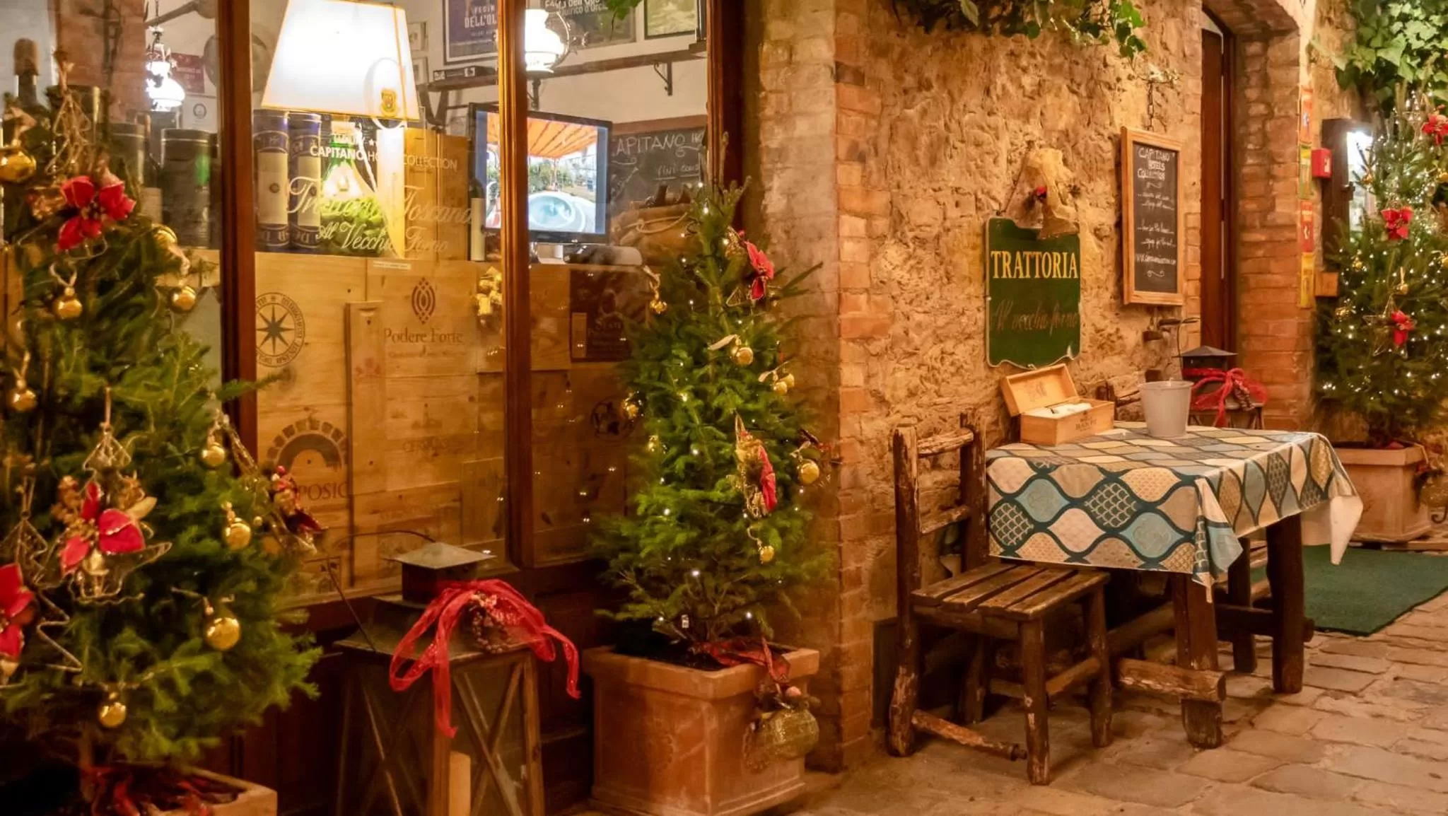 Restaurant/places to eat in VILLA LIBERTY Boutique Hotel - Borgo Capitano Collection