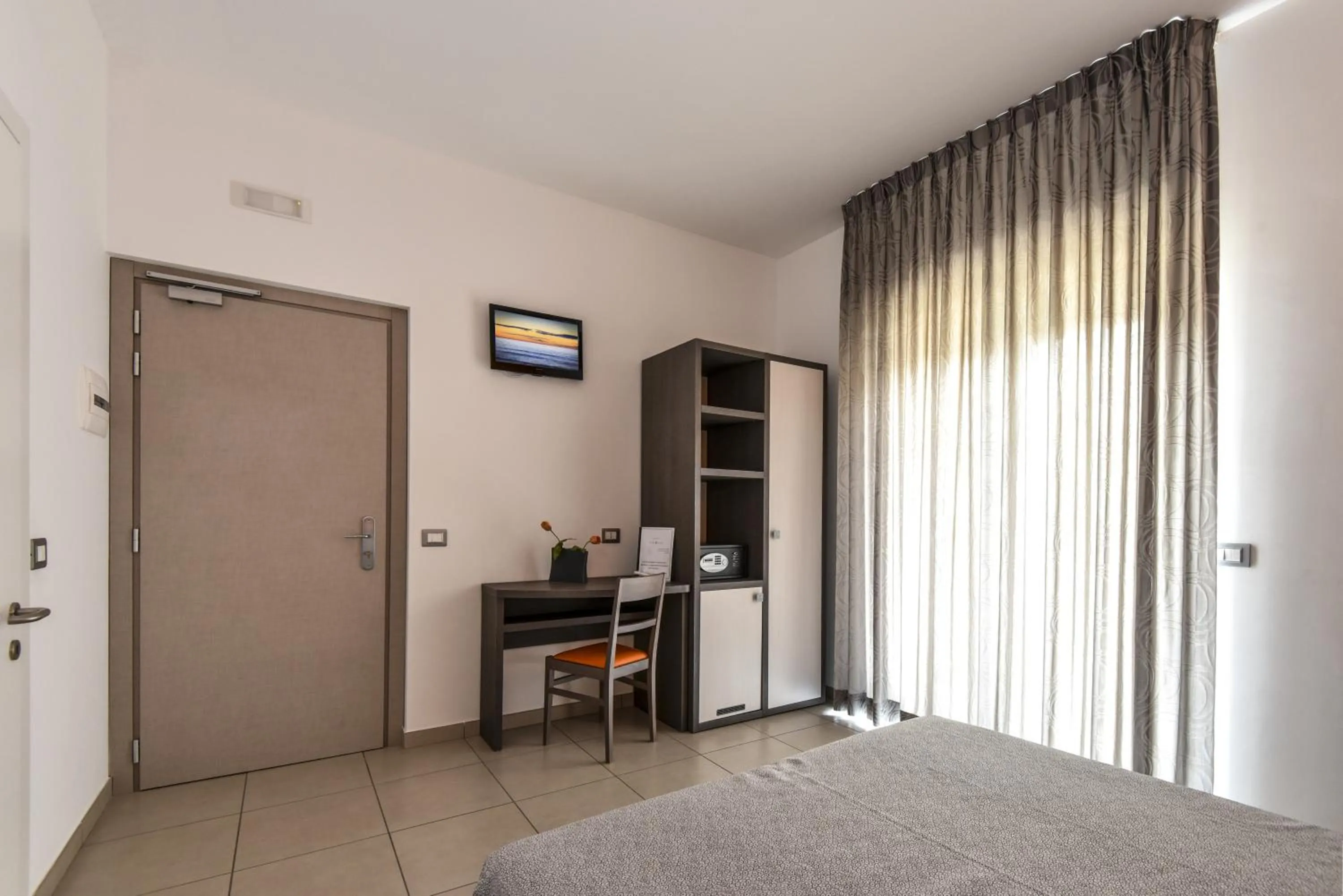 hair dresser, Bed in Hotel Villa Bianca