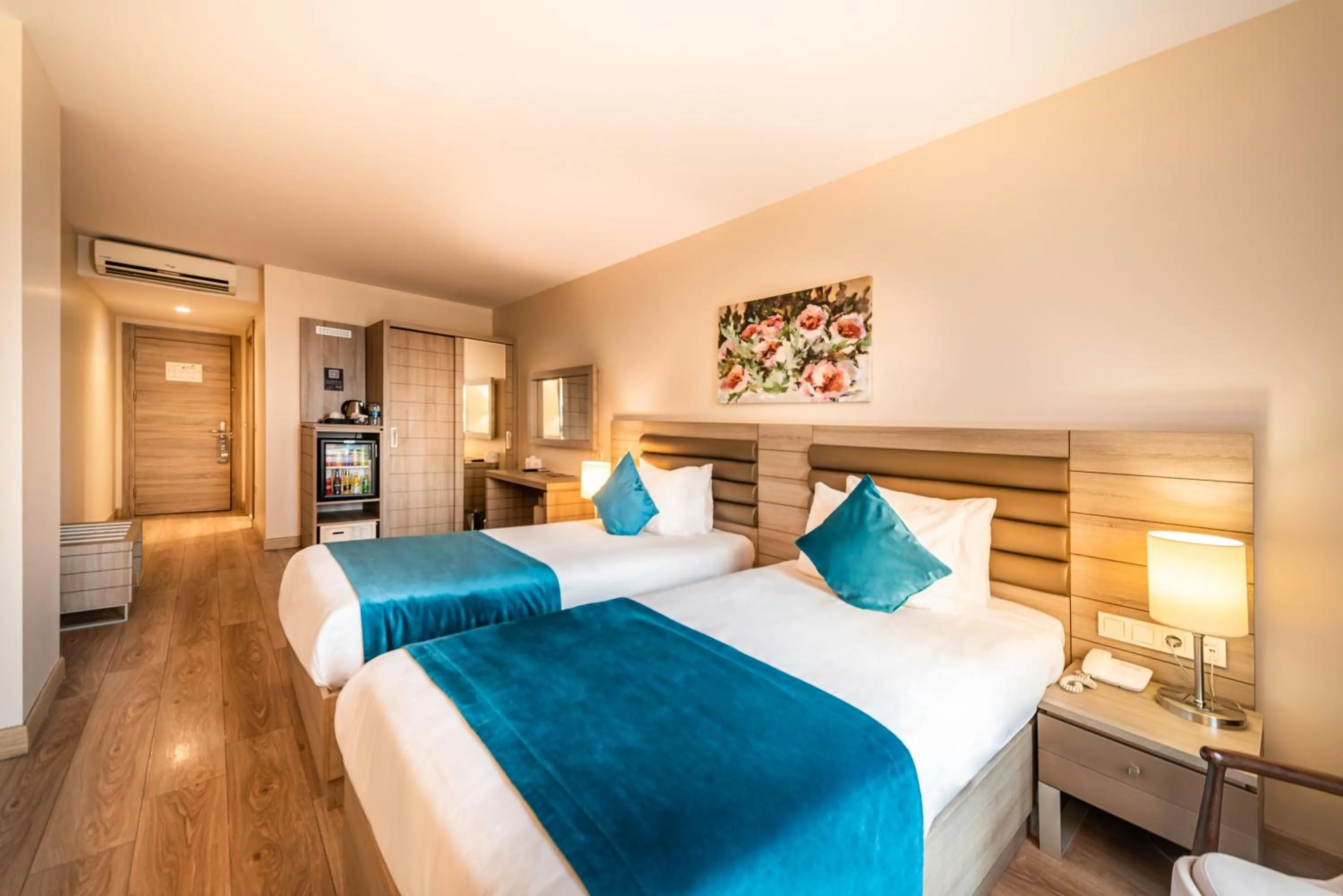 Bedroom, Bed in Rox Hotel Istanbul