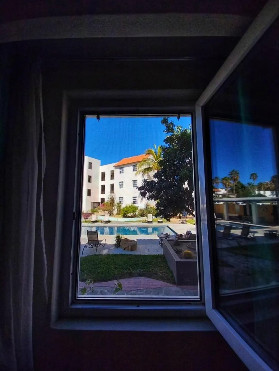 Pool view in Santa Maria del Cabo