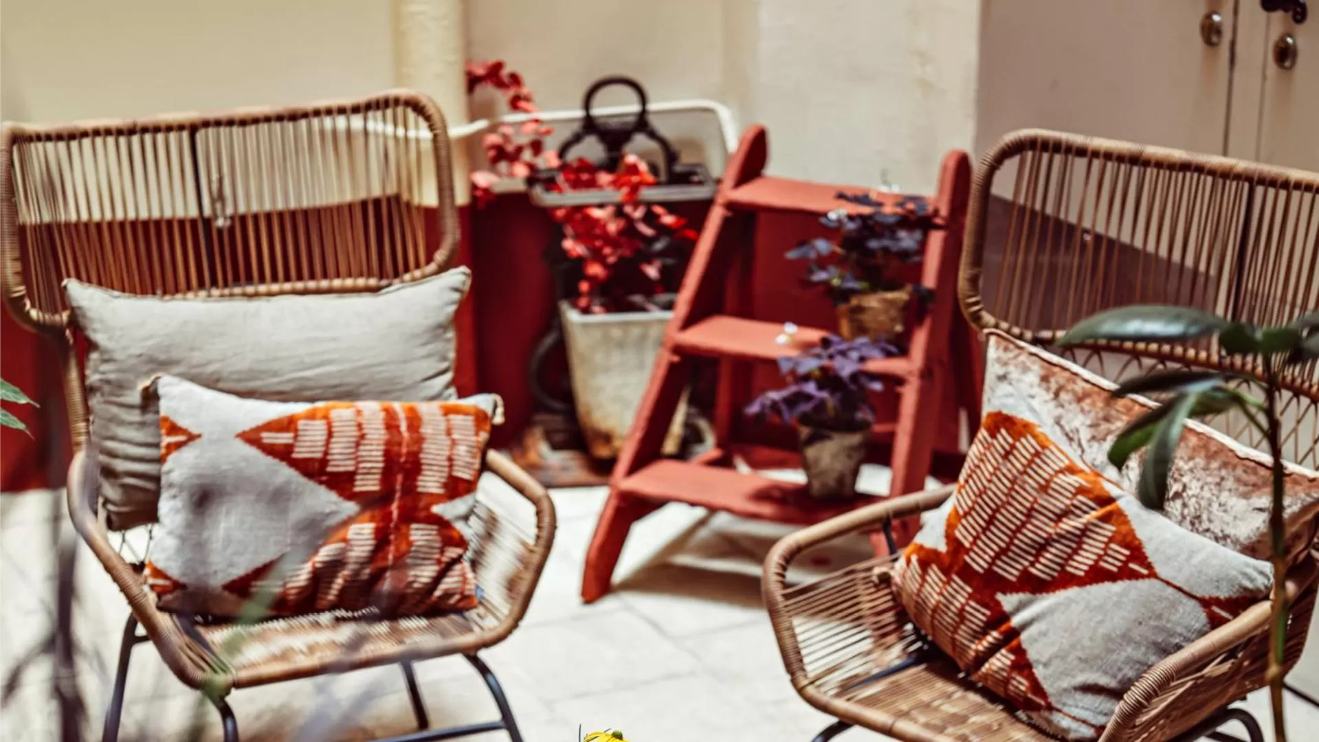 Decorative detail in Maison Saintonge