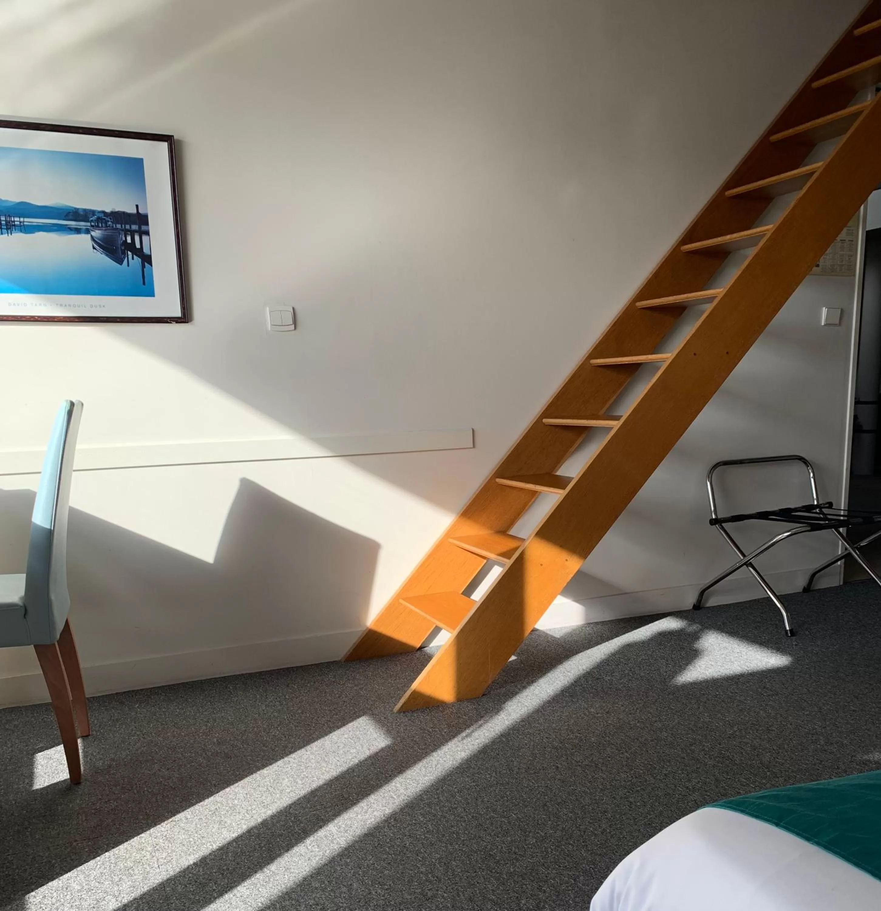 Bedroom, Bed in Hôtel L'ile Du Saussay