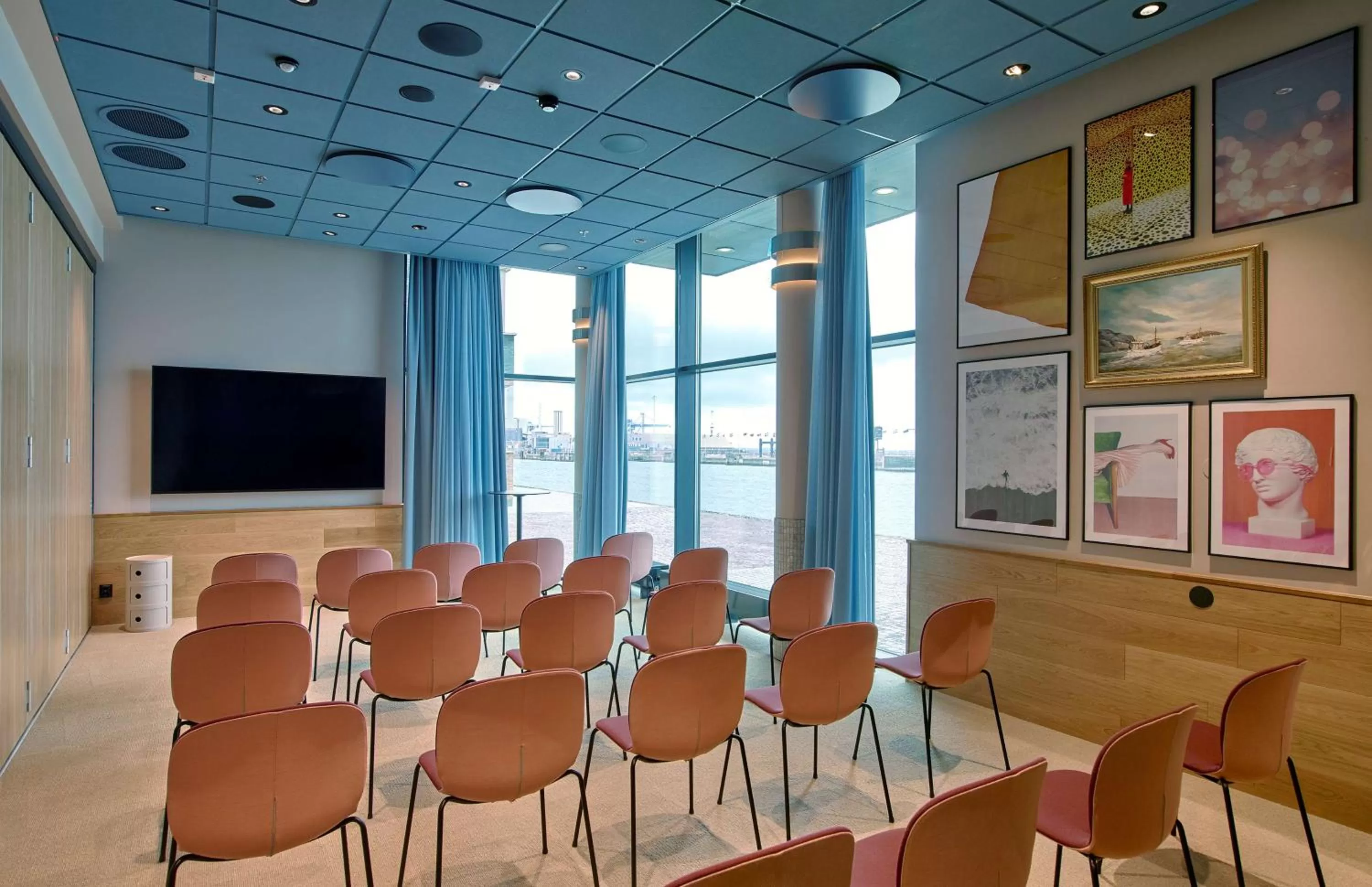 Meeting/conference room in Scandic Oceanhamnen