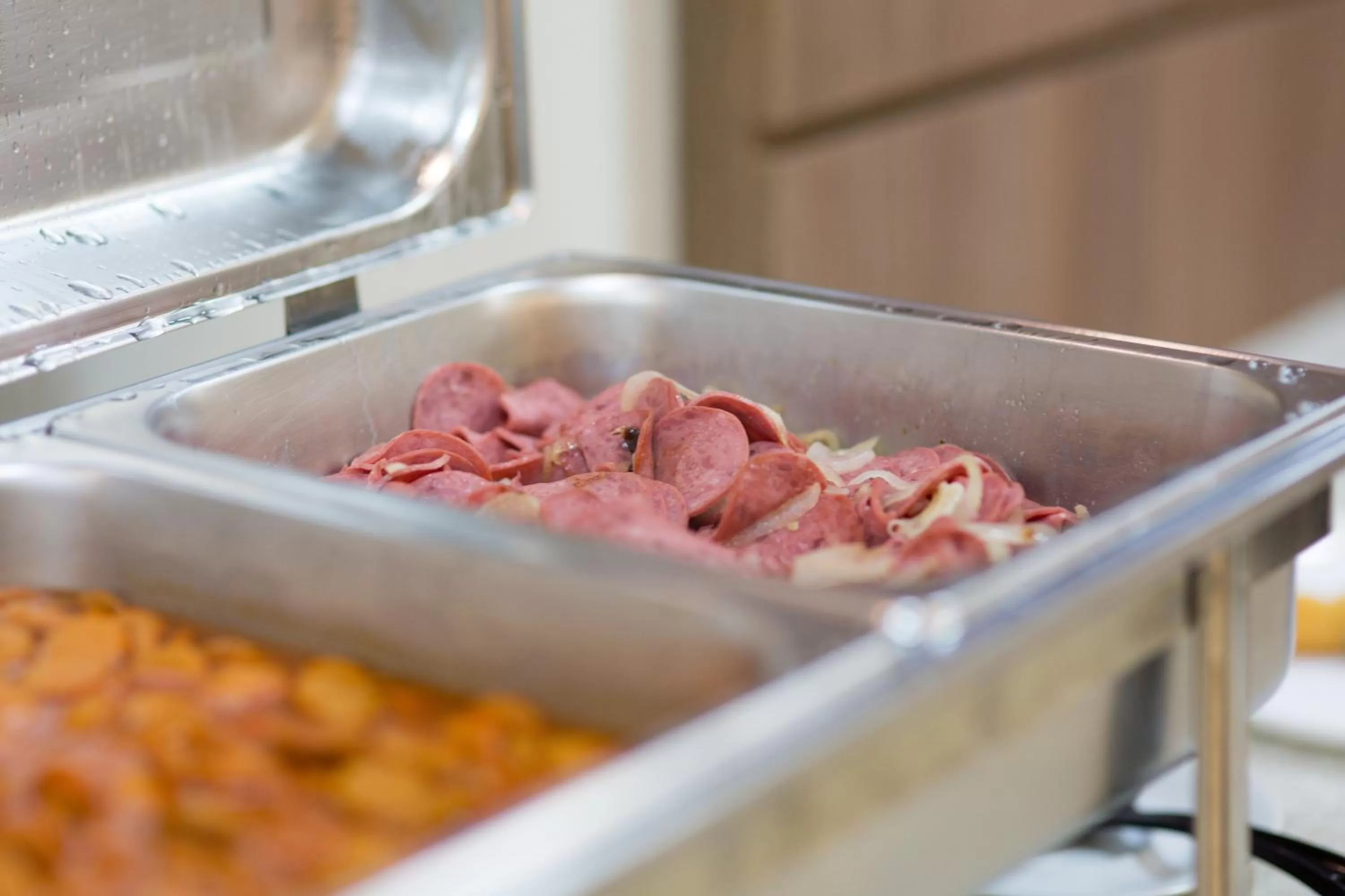 Buffet breakfast in Hotel Trevo Cascavel
