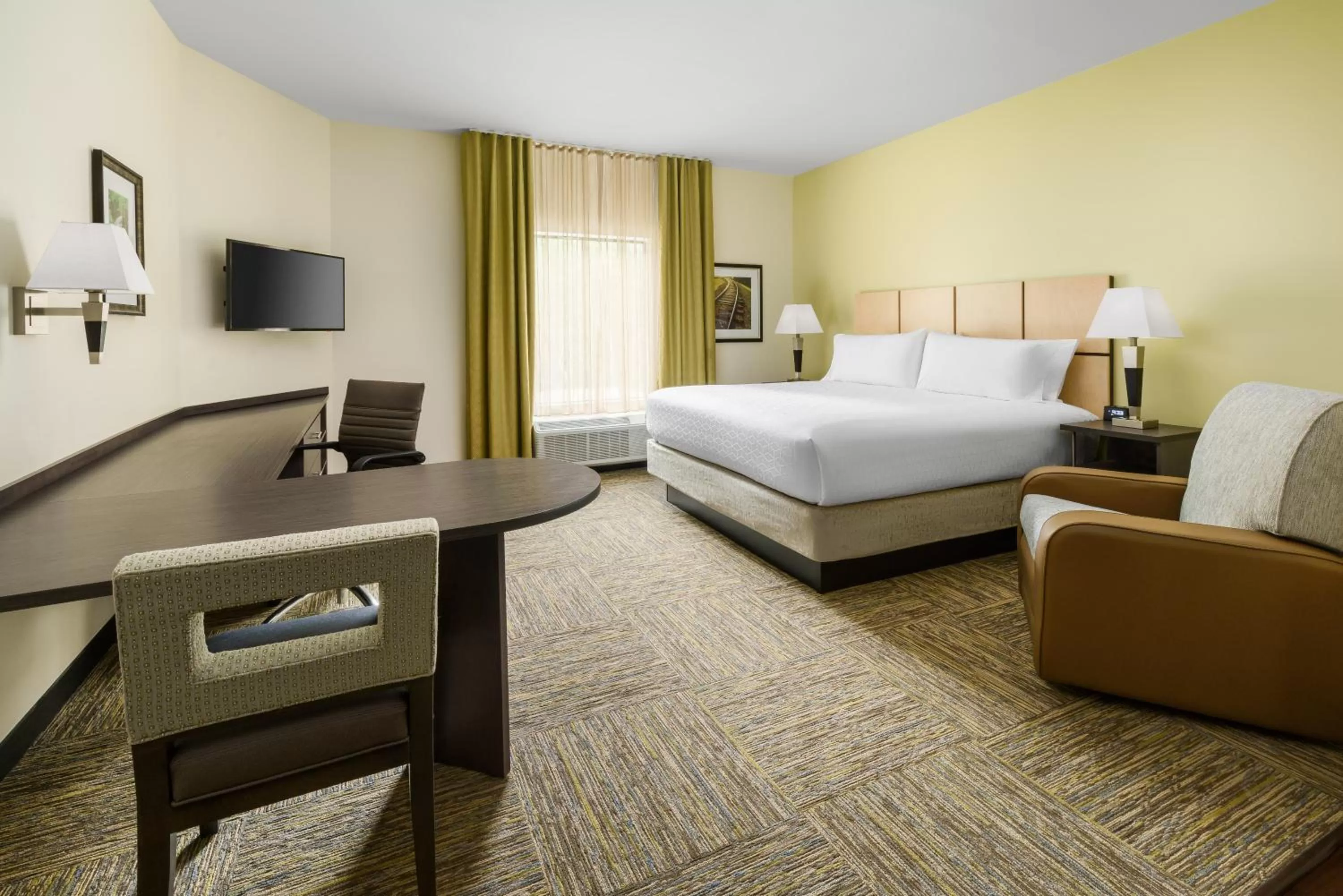 Bedroom, Bed in Candlewood Suites - Orlando - Lake Buena Vista by IHG