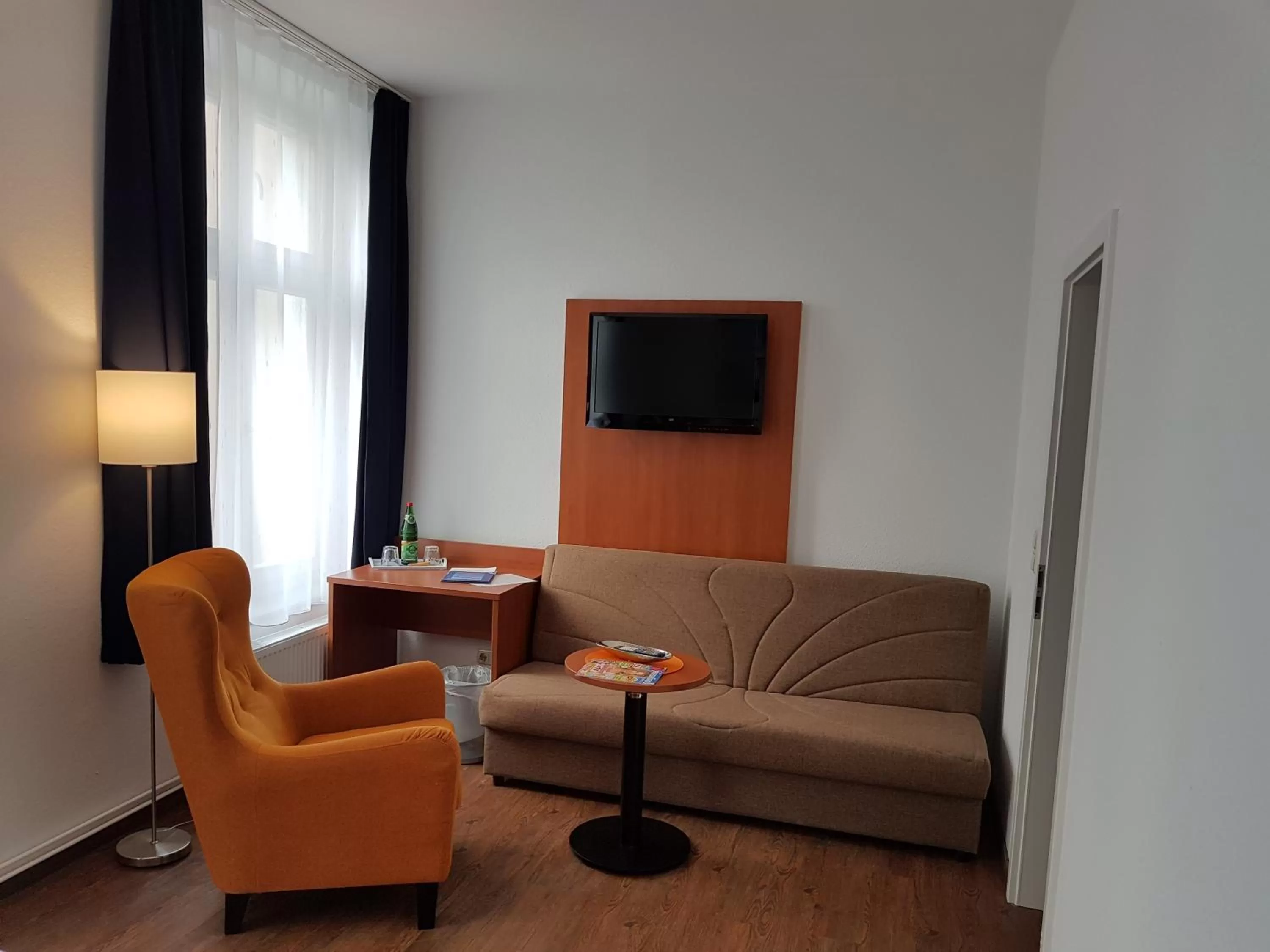 Photo of the whole room in Hotel Amber Altstadt