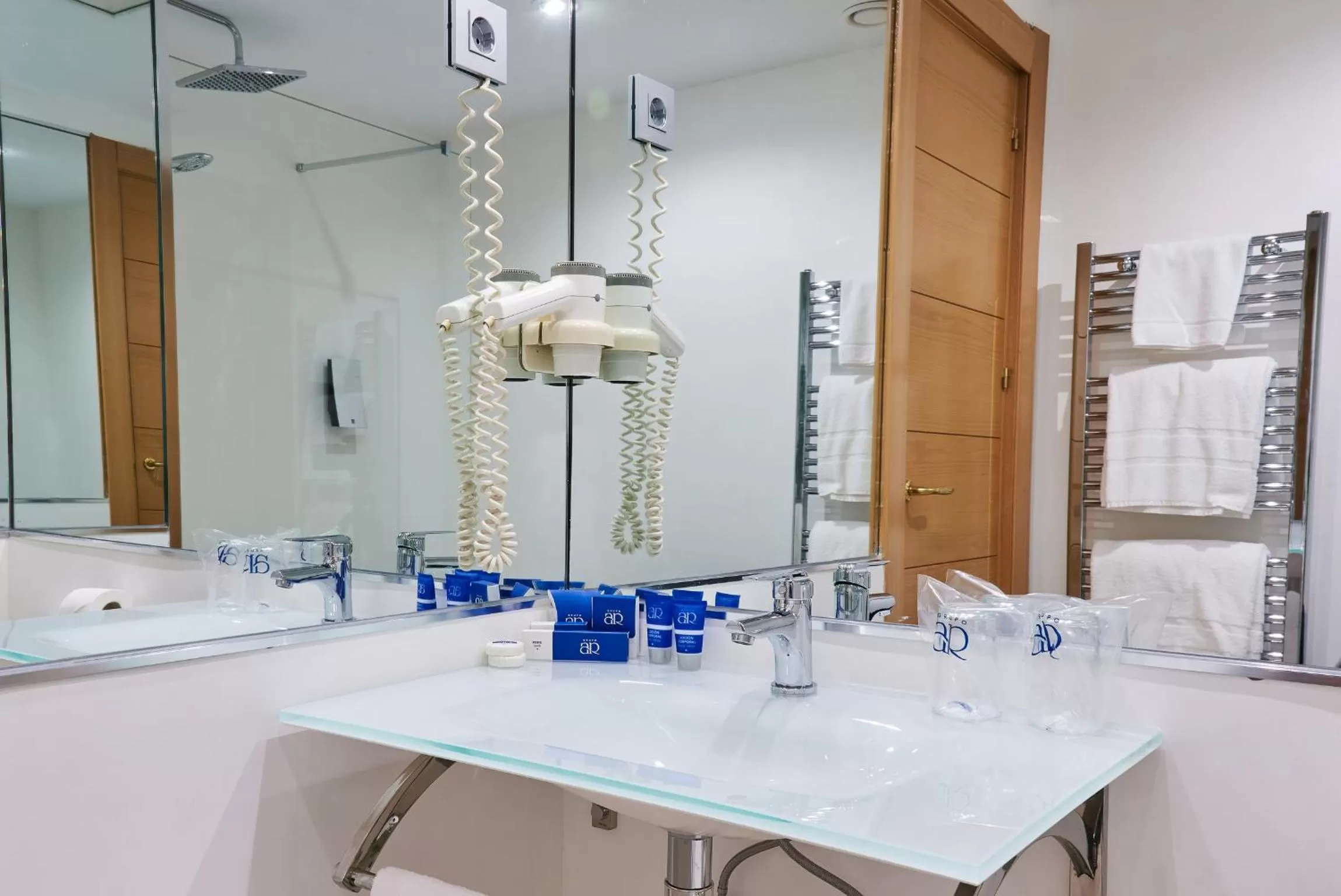 Bathroom in Los Arcos