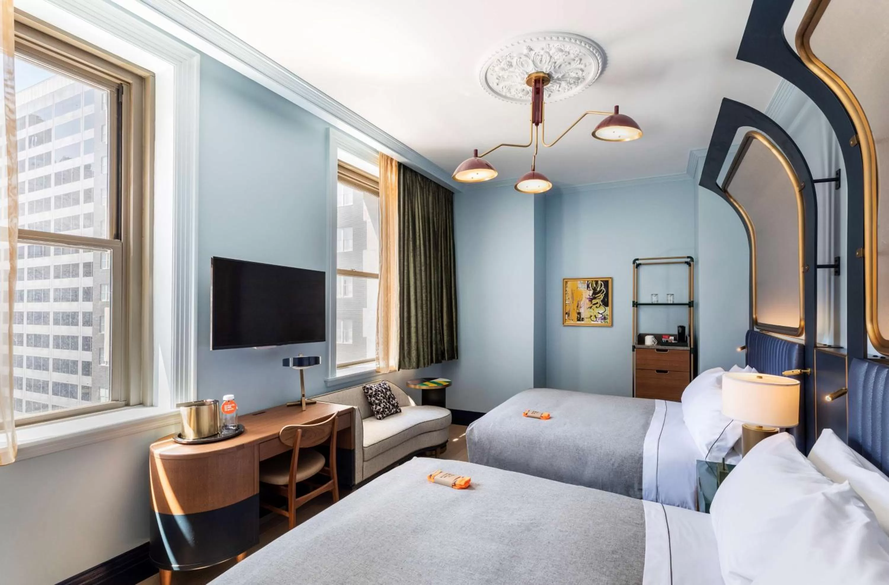 Bedroom, Bed in Canopy By Hilton Philadelphia Center City