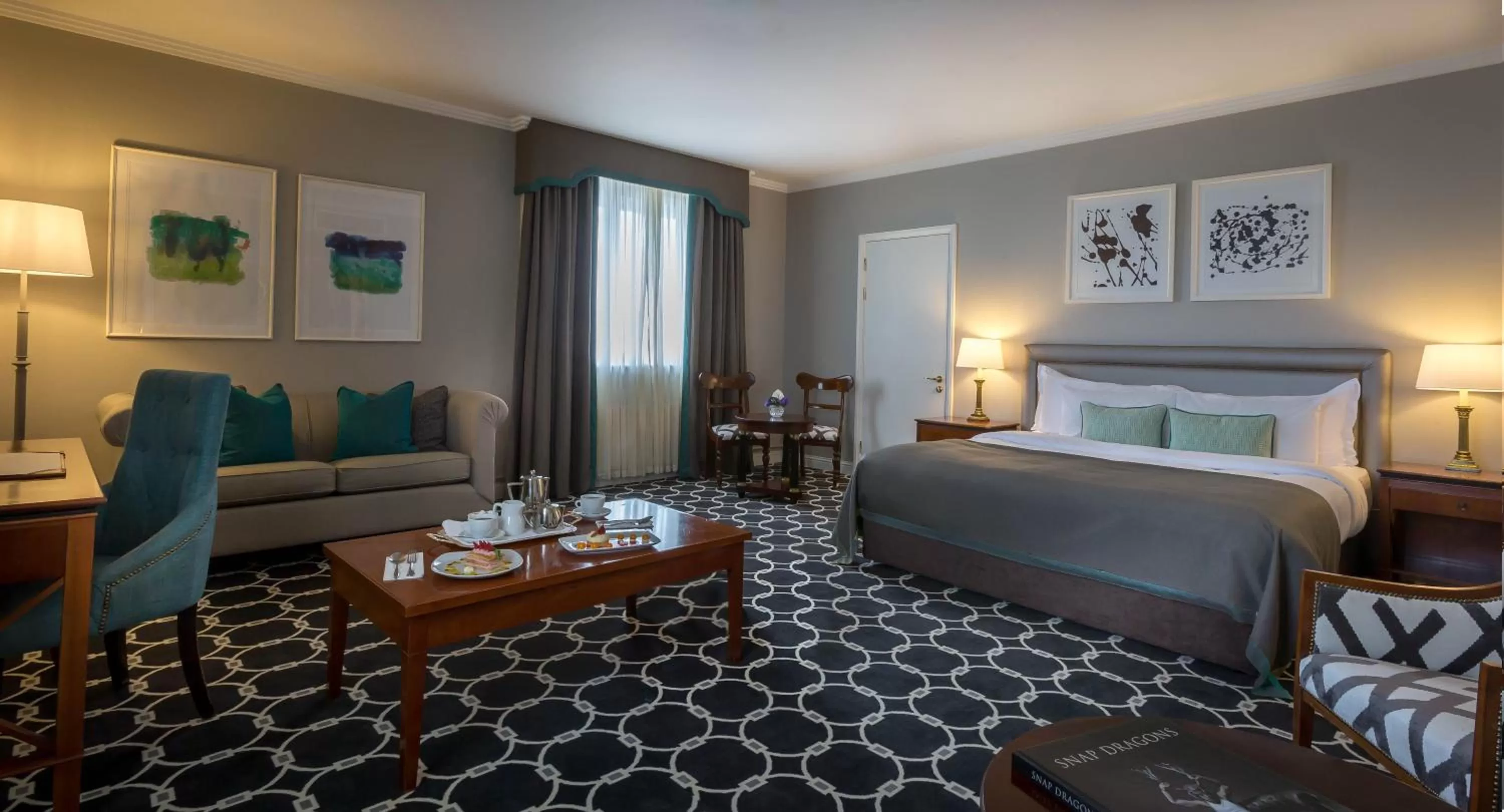 Bedroom, Bed in Castletroy Park Hotel