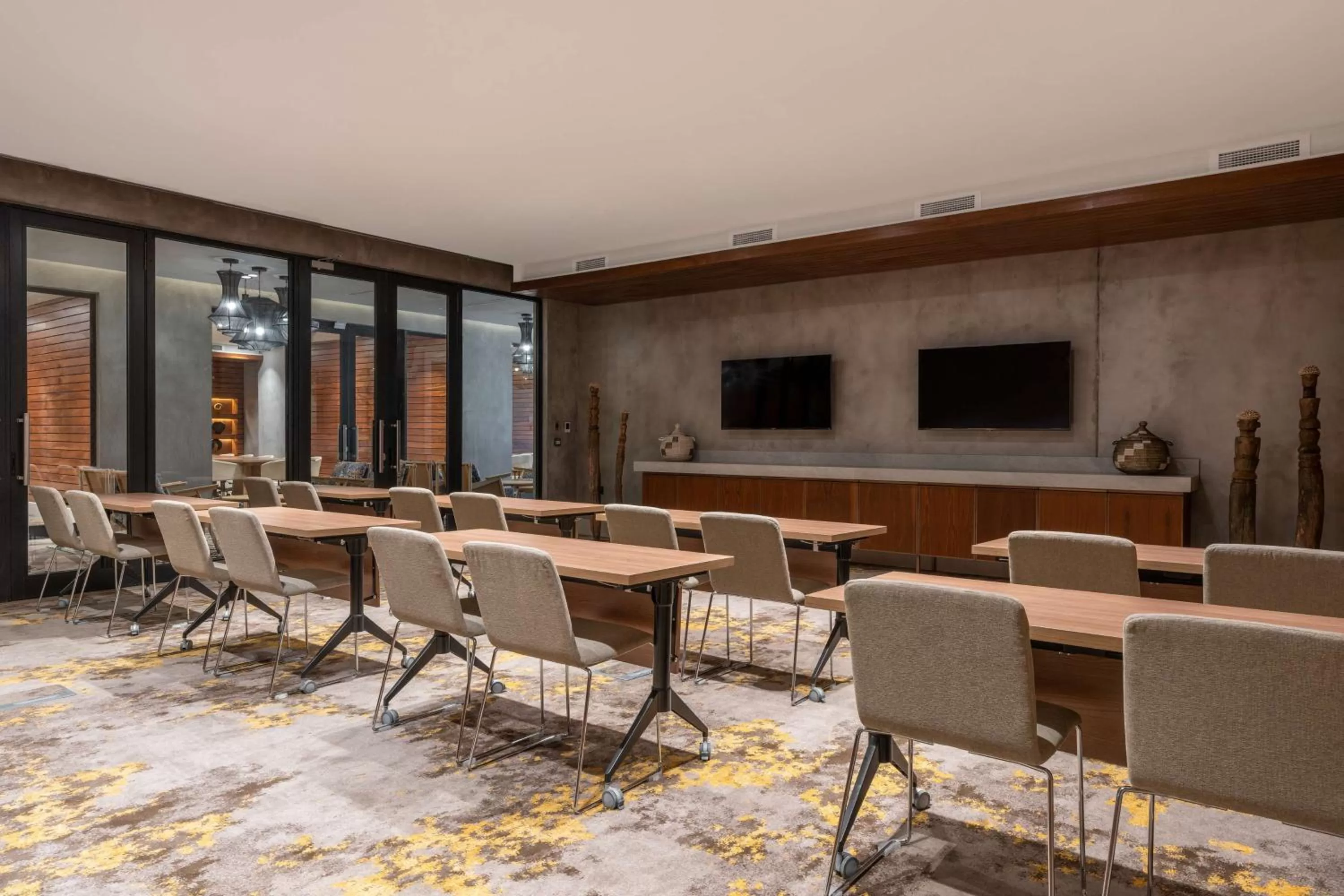 Meeting/conference room in Radisson Blu Mosi-oa-Tunya Livingstone Resort