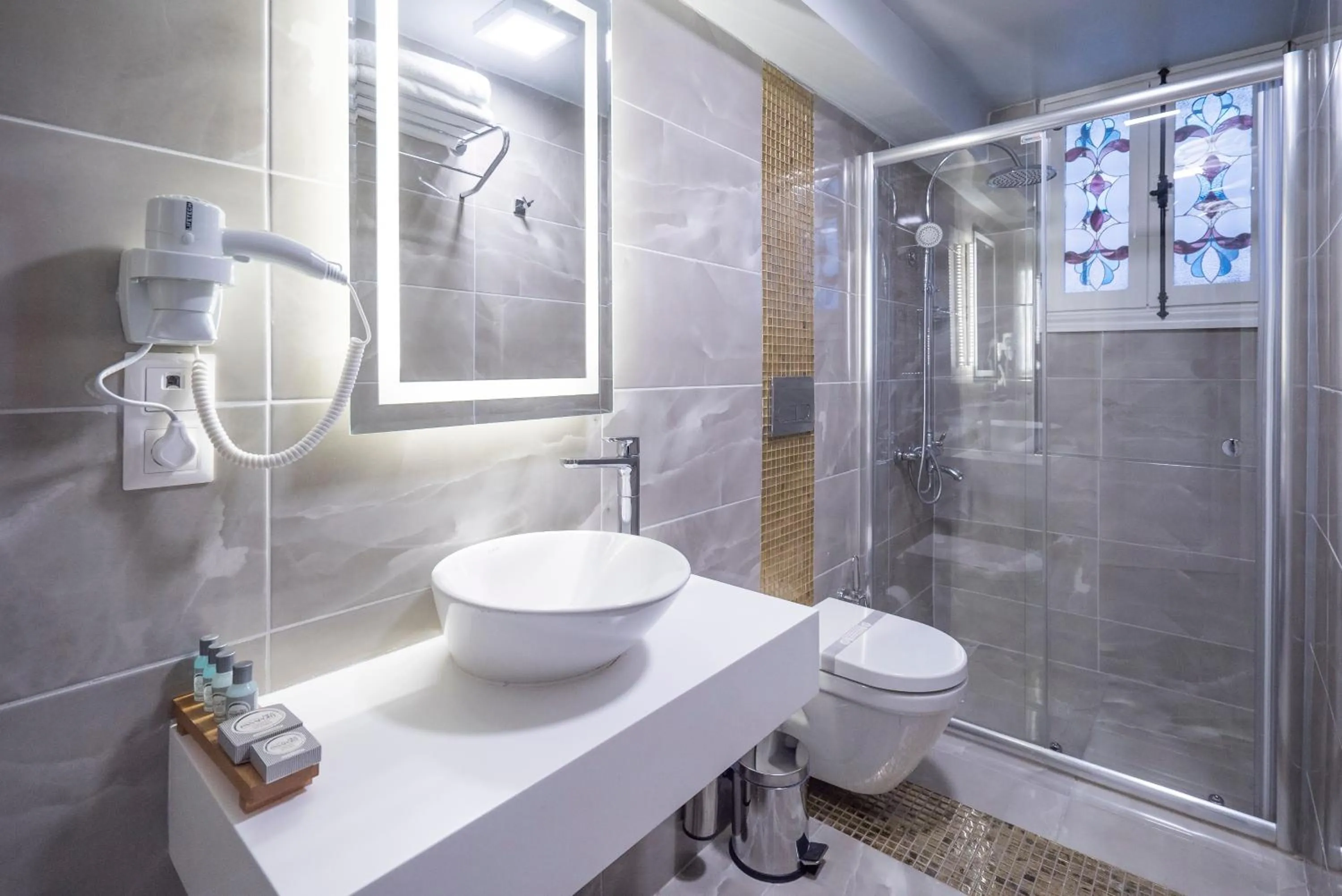 Toilet in Best Pasaport Pier Otel Kadıköy