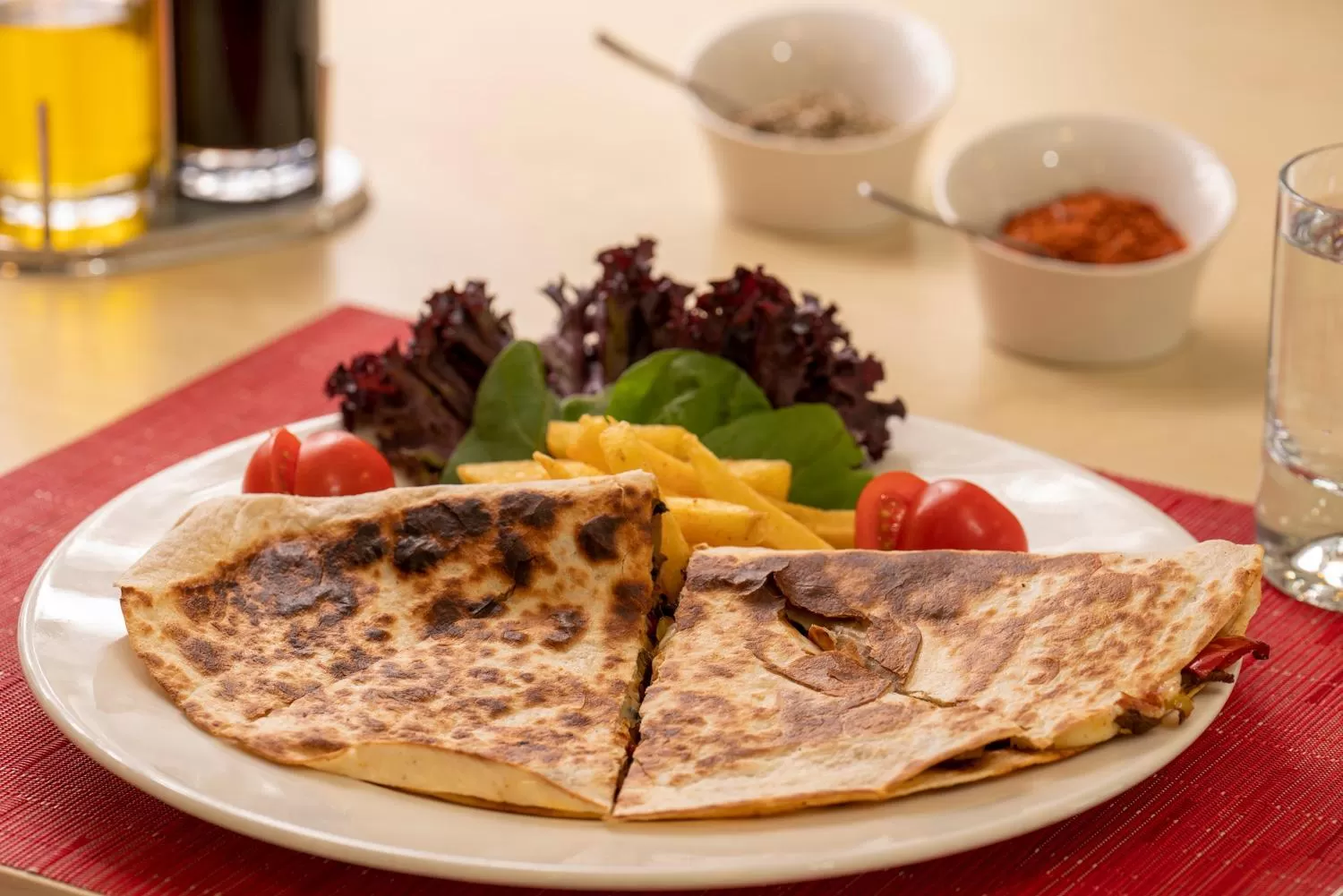 Food and drinks in Ibis Izmir Alsancak