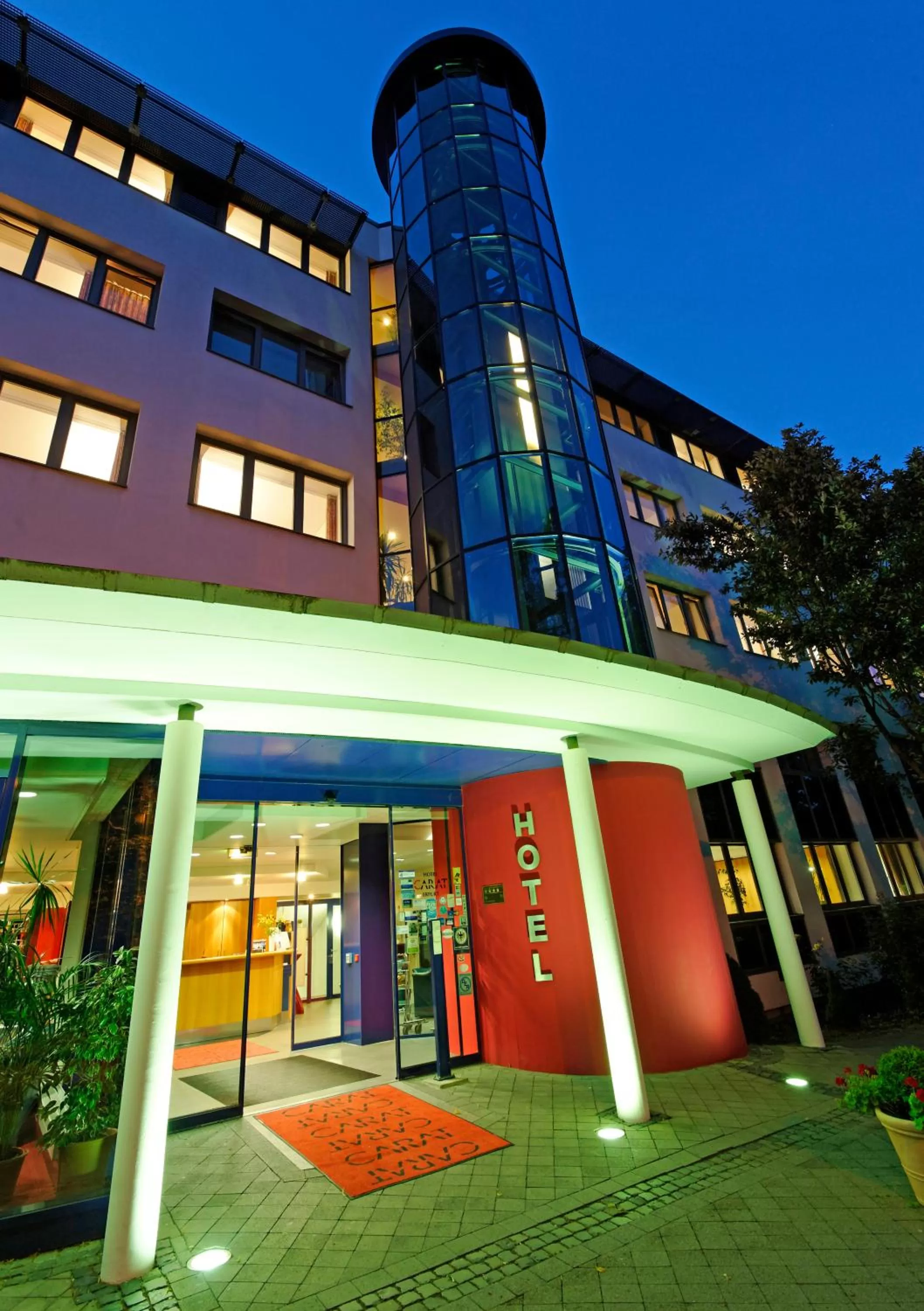 Facade/entrance in Hotel Carat