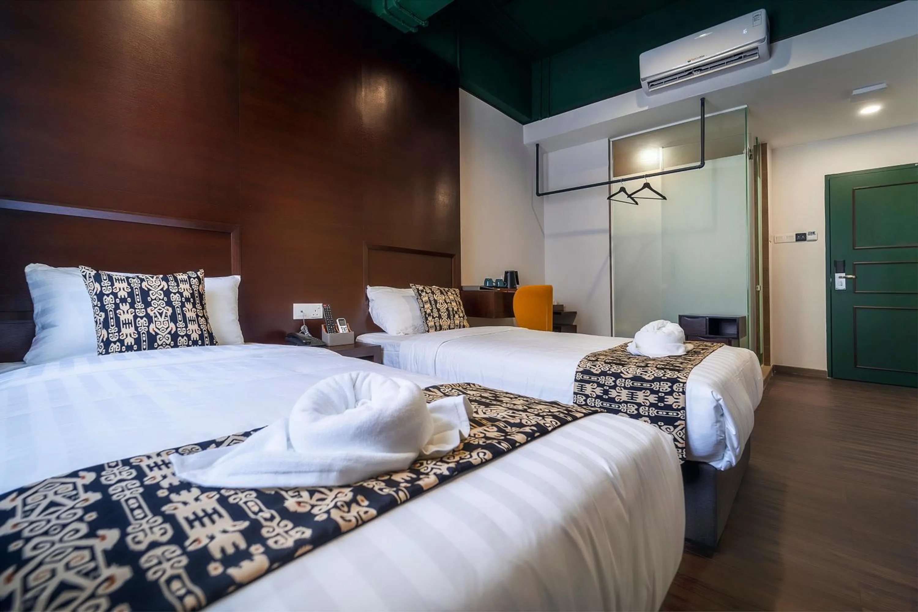 Photo of the whole room, Bed in East Riverine Boutique Hotel