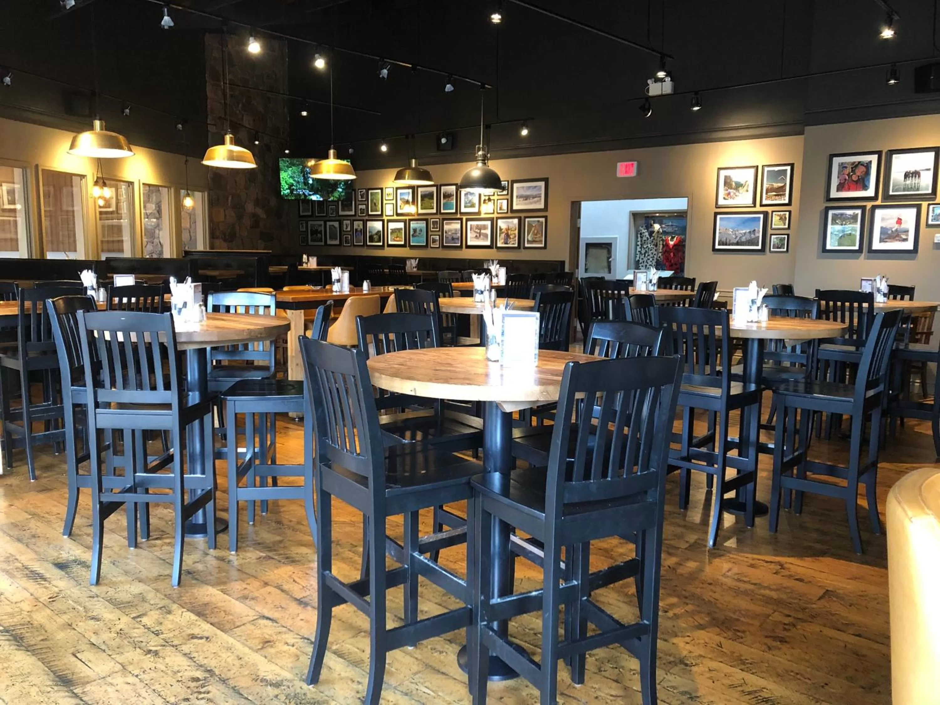 Restaurant/places to eat in Fairmont Hot Springs Resort