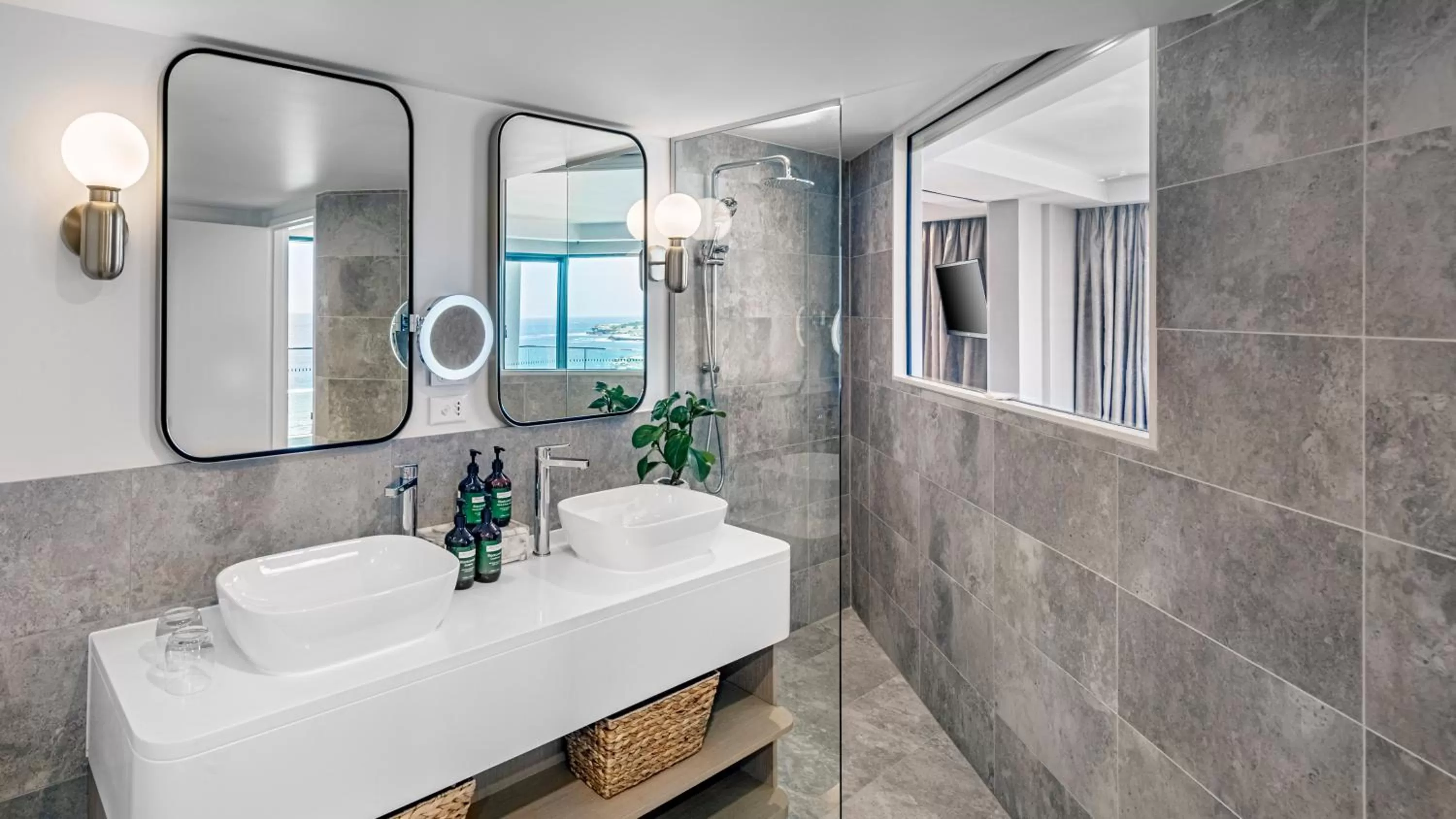 Bathroom in Crowne Plaza Sydney Coogee Beach by IHG