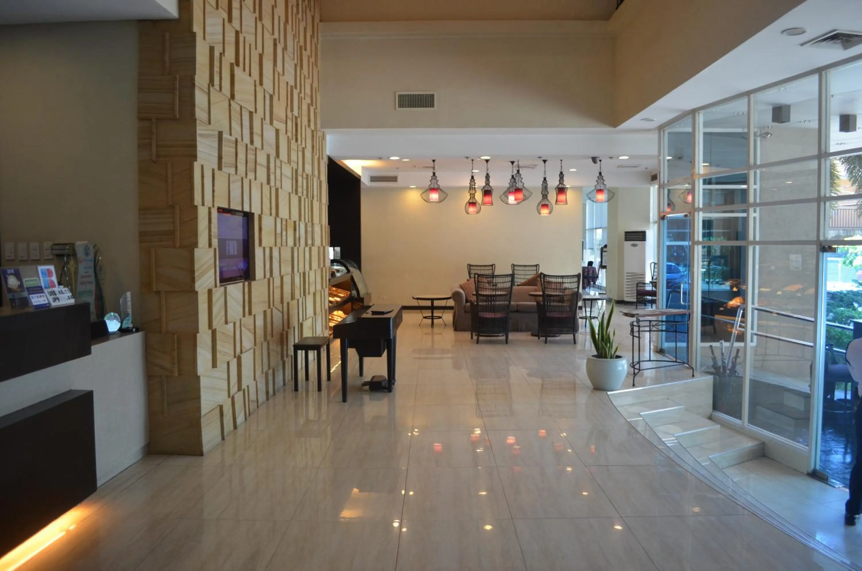 El Cielito Inn - Sta. Rosa