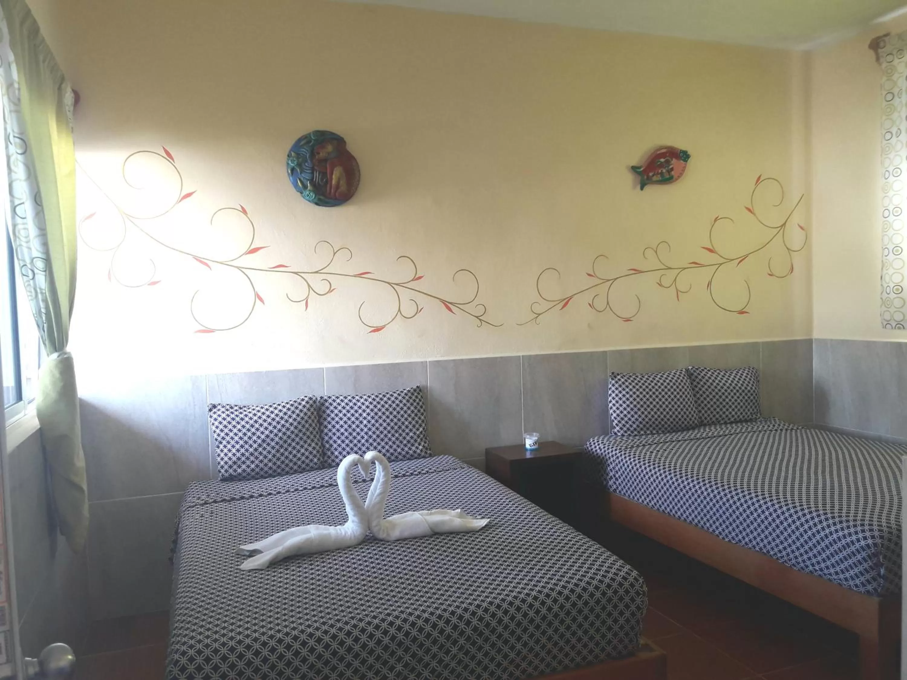 Bed in Kukulcan by Emotion