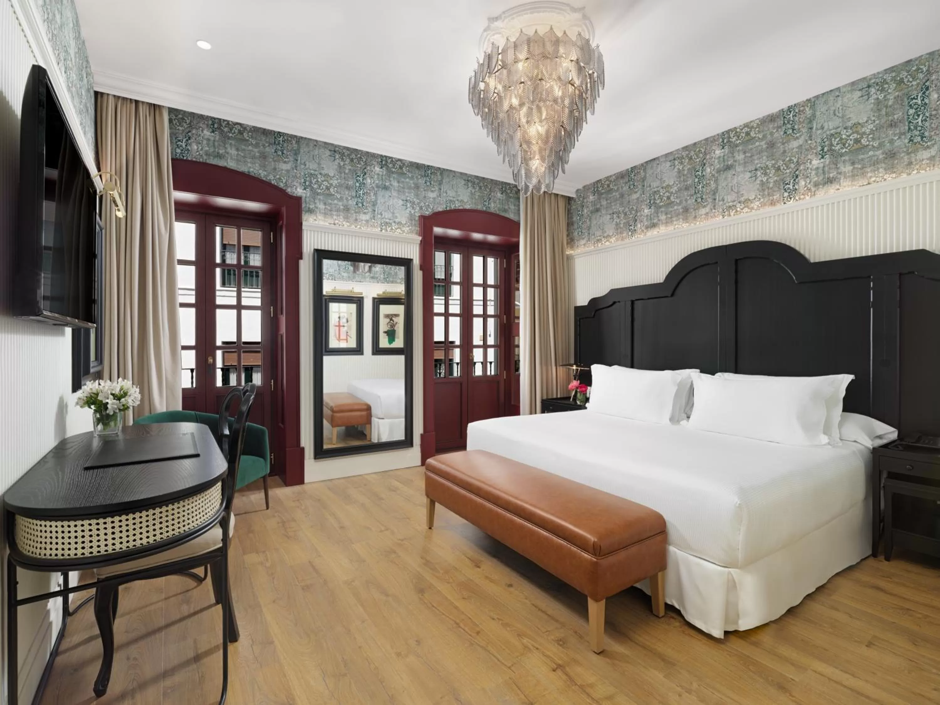 Decorative detail, Bed in H10 Corregidor Boutique Hotel